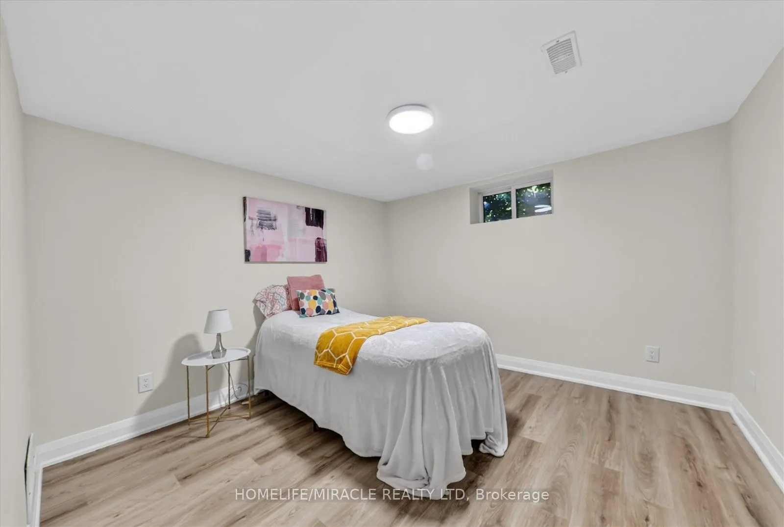 18 Elderfield Crescent