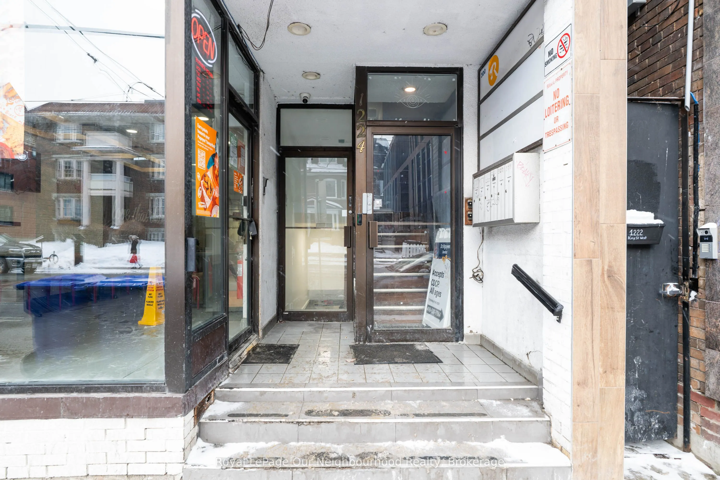 1224 King Street W #Lower Level