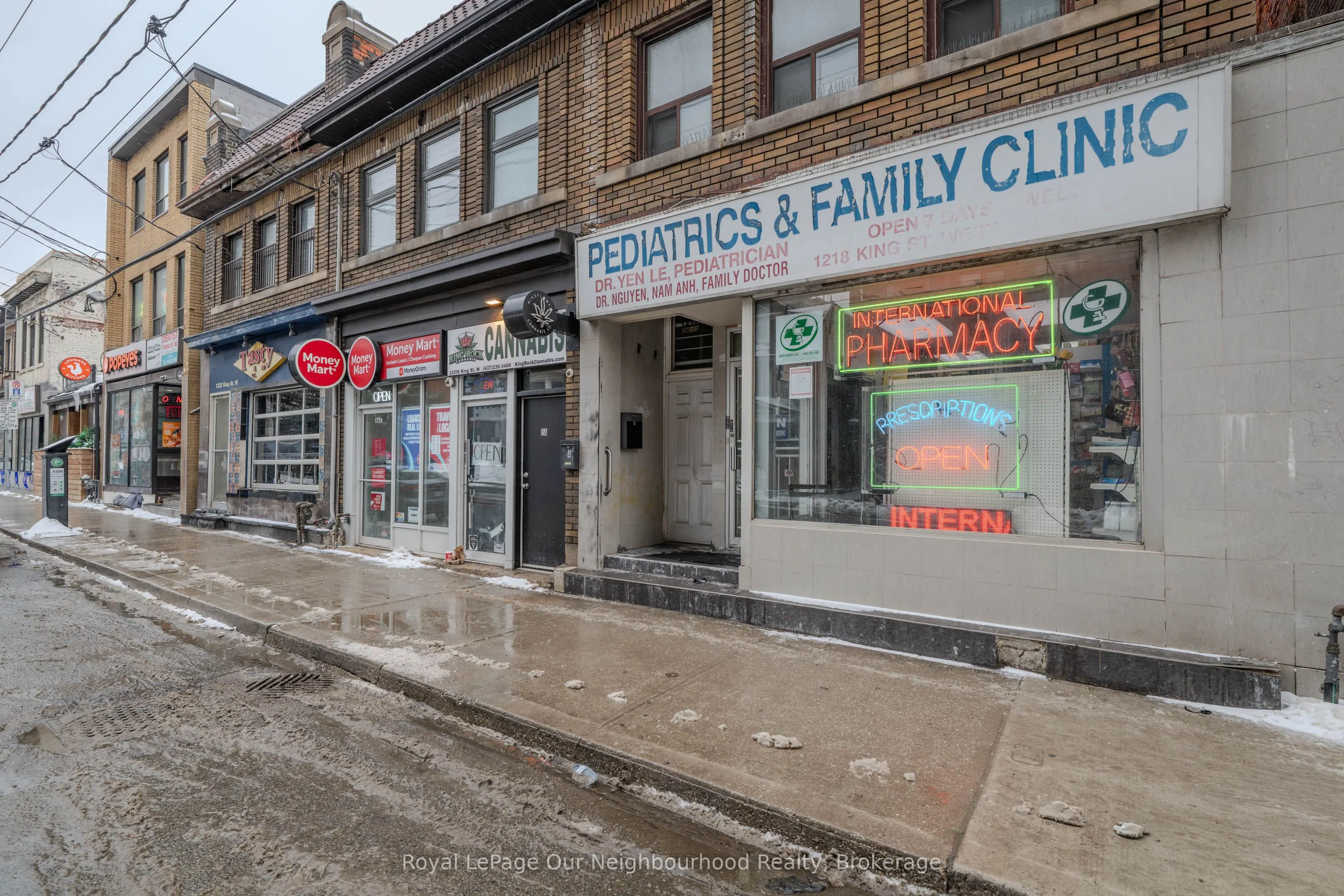1224 King Street W #Lower Level