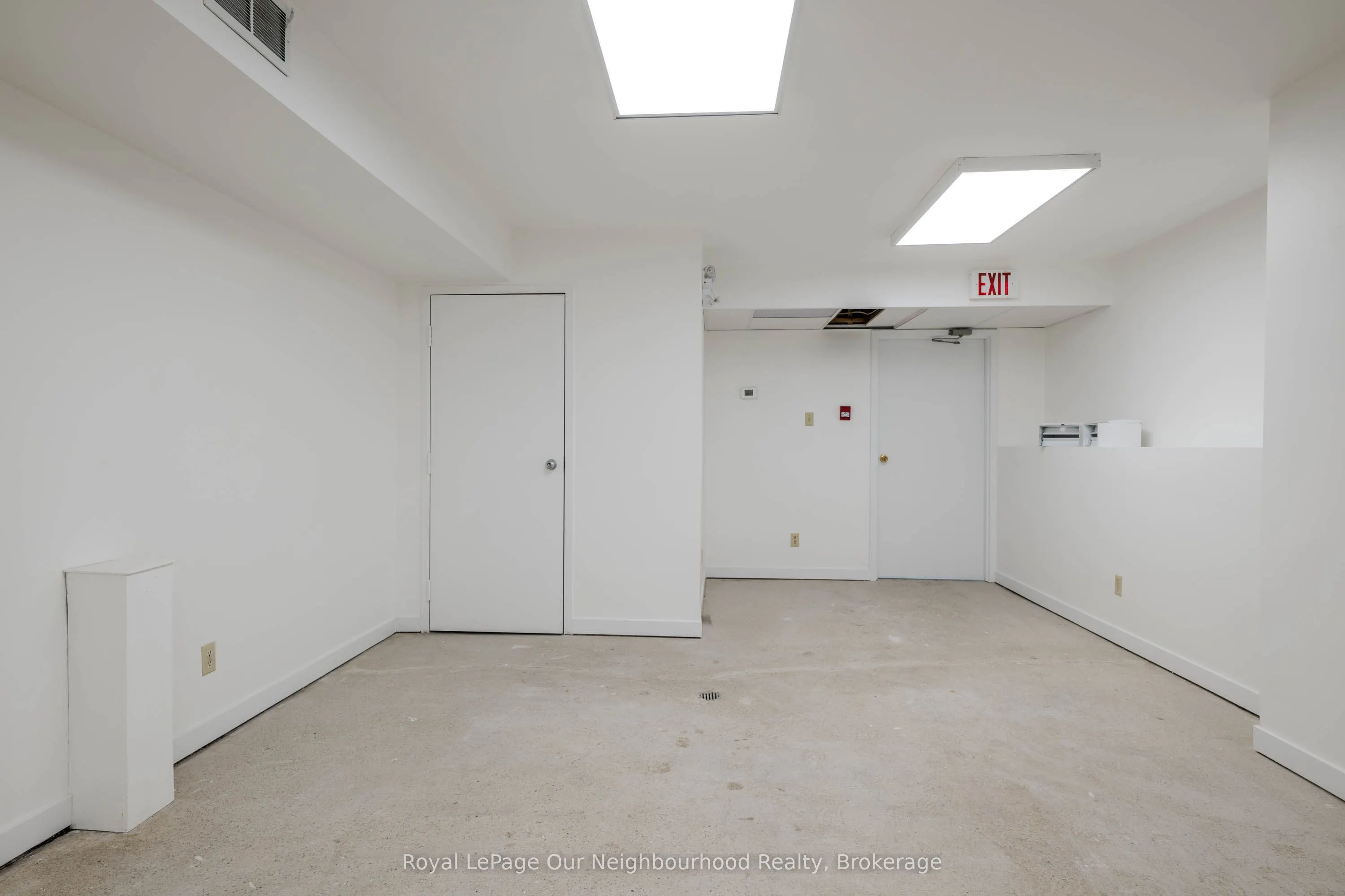 1224 King Street W #Lower Level