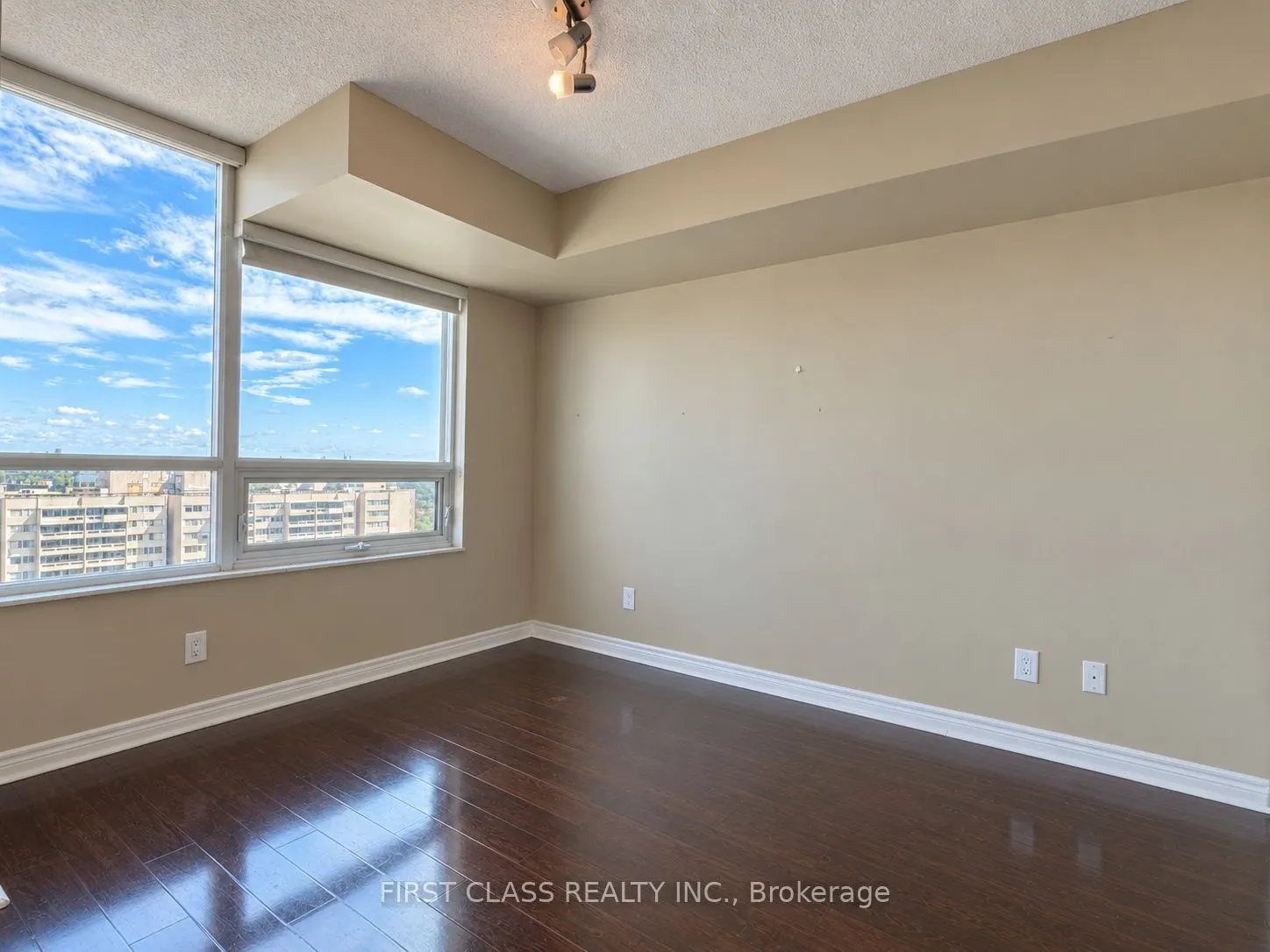 208 Enfield Place #2802