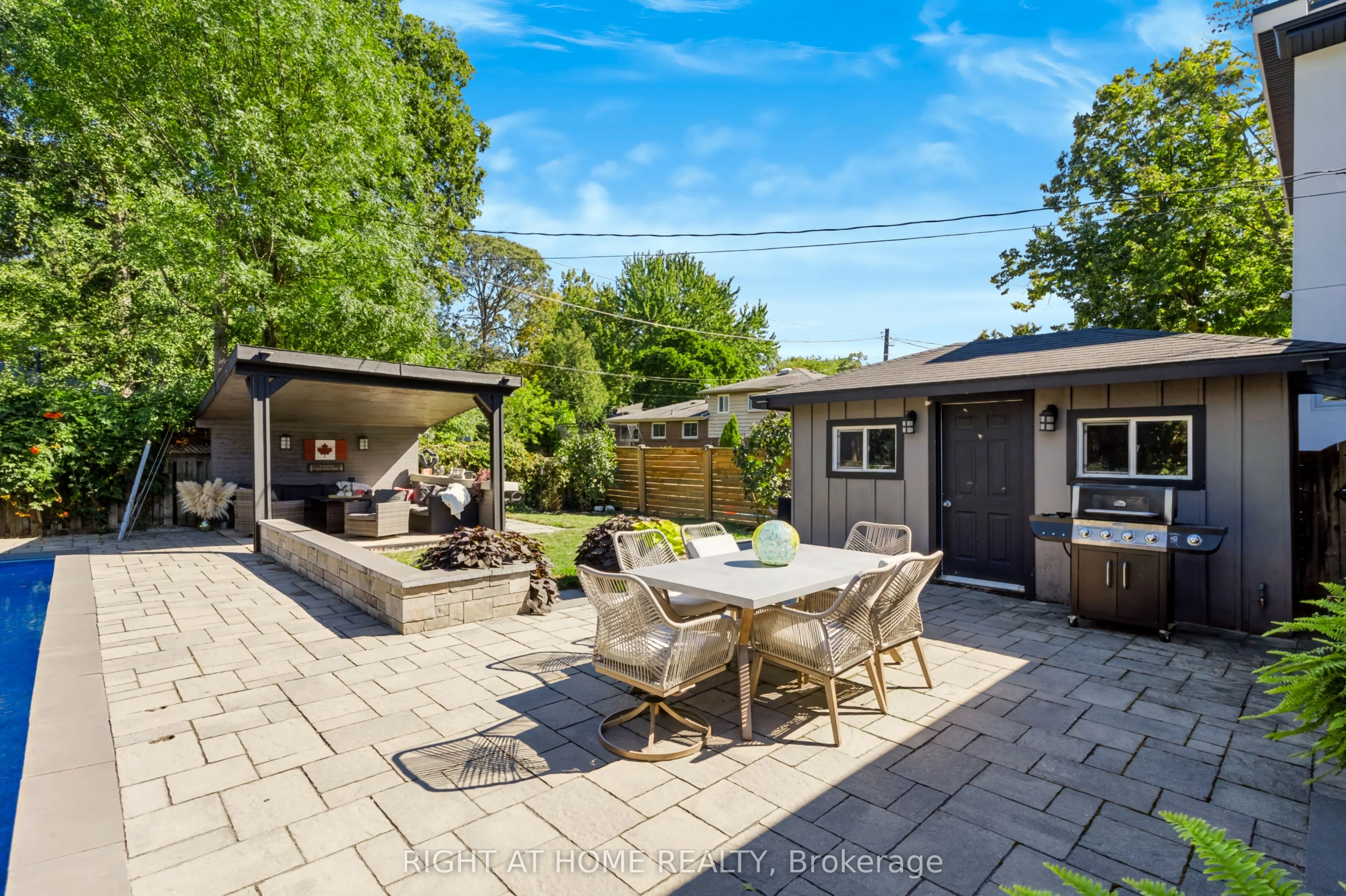 493 Forestwood Crescent