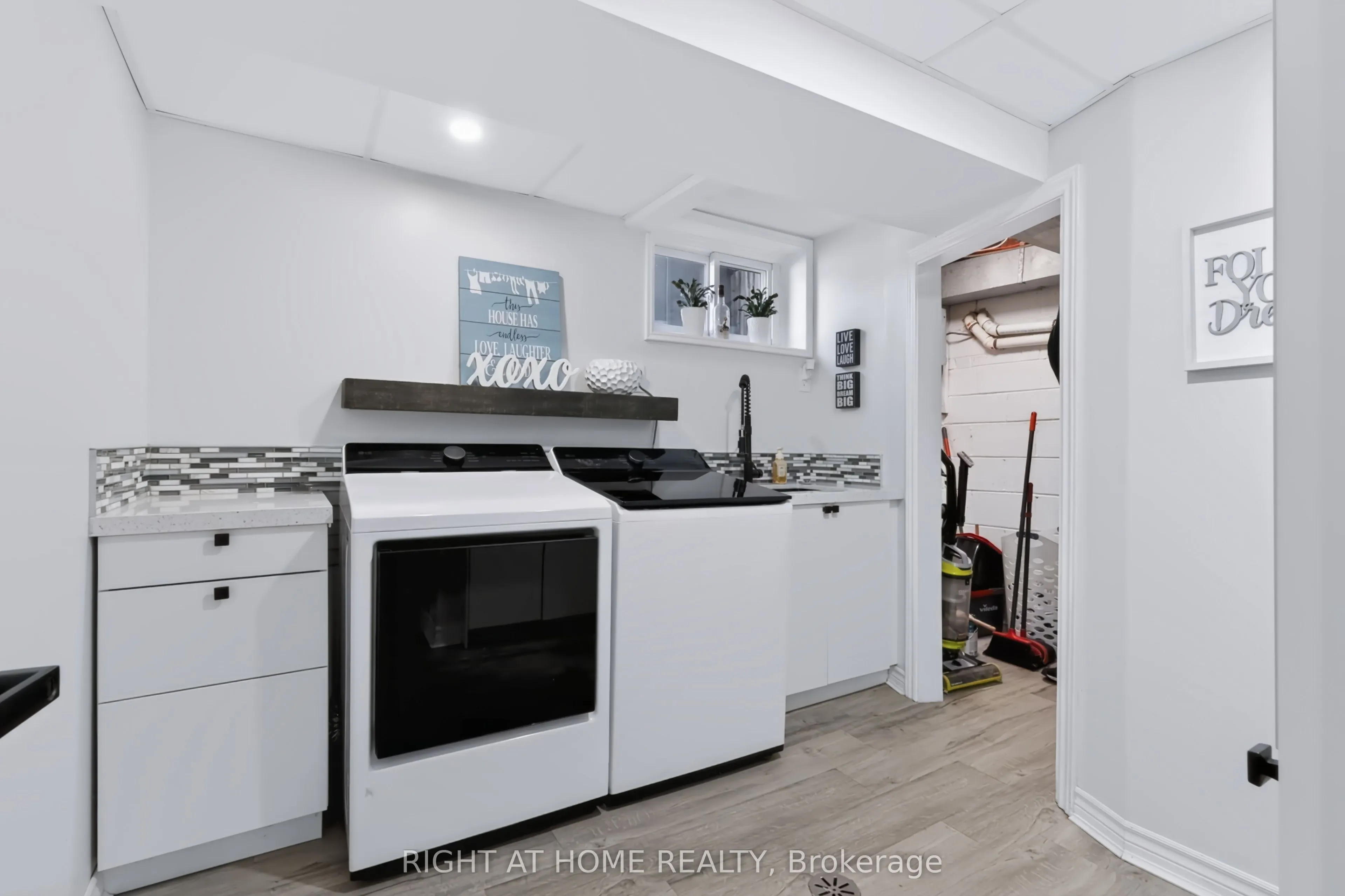 493 Forestwood Crescent