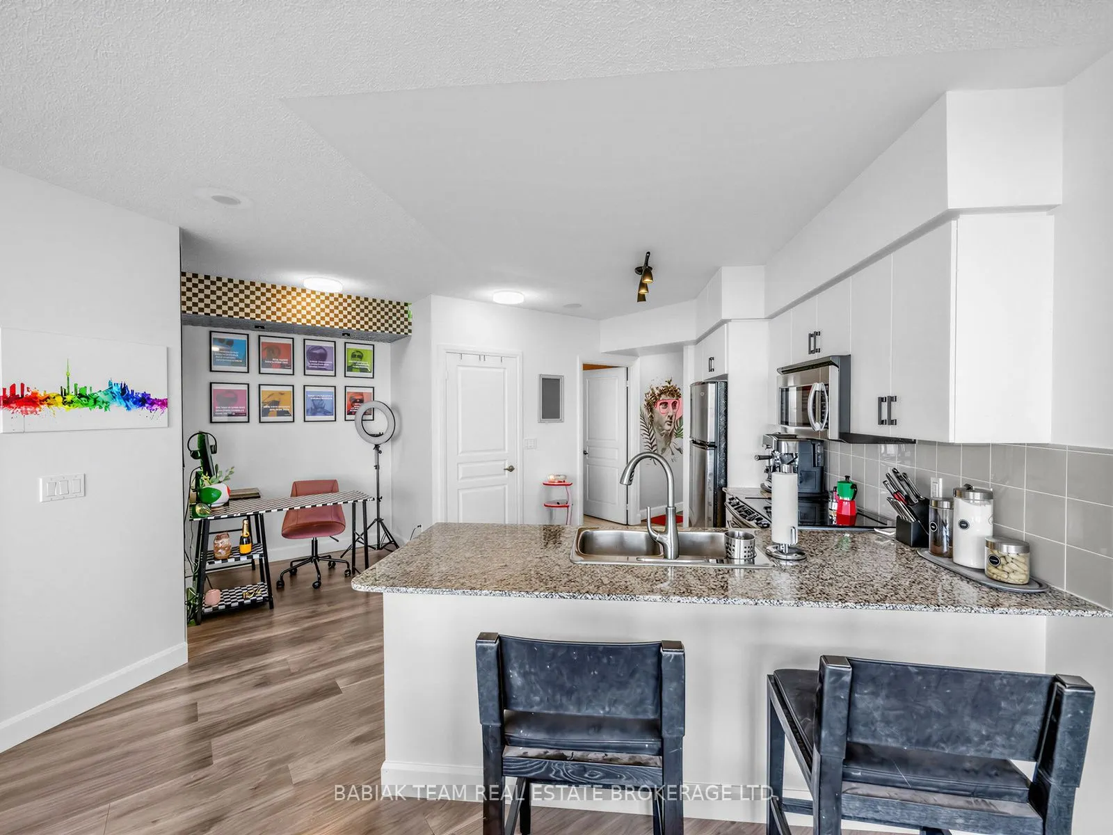 2230 Lake Shore Boulevard W #508