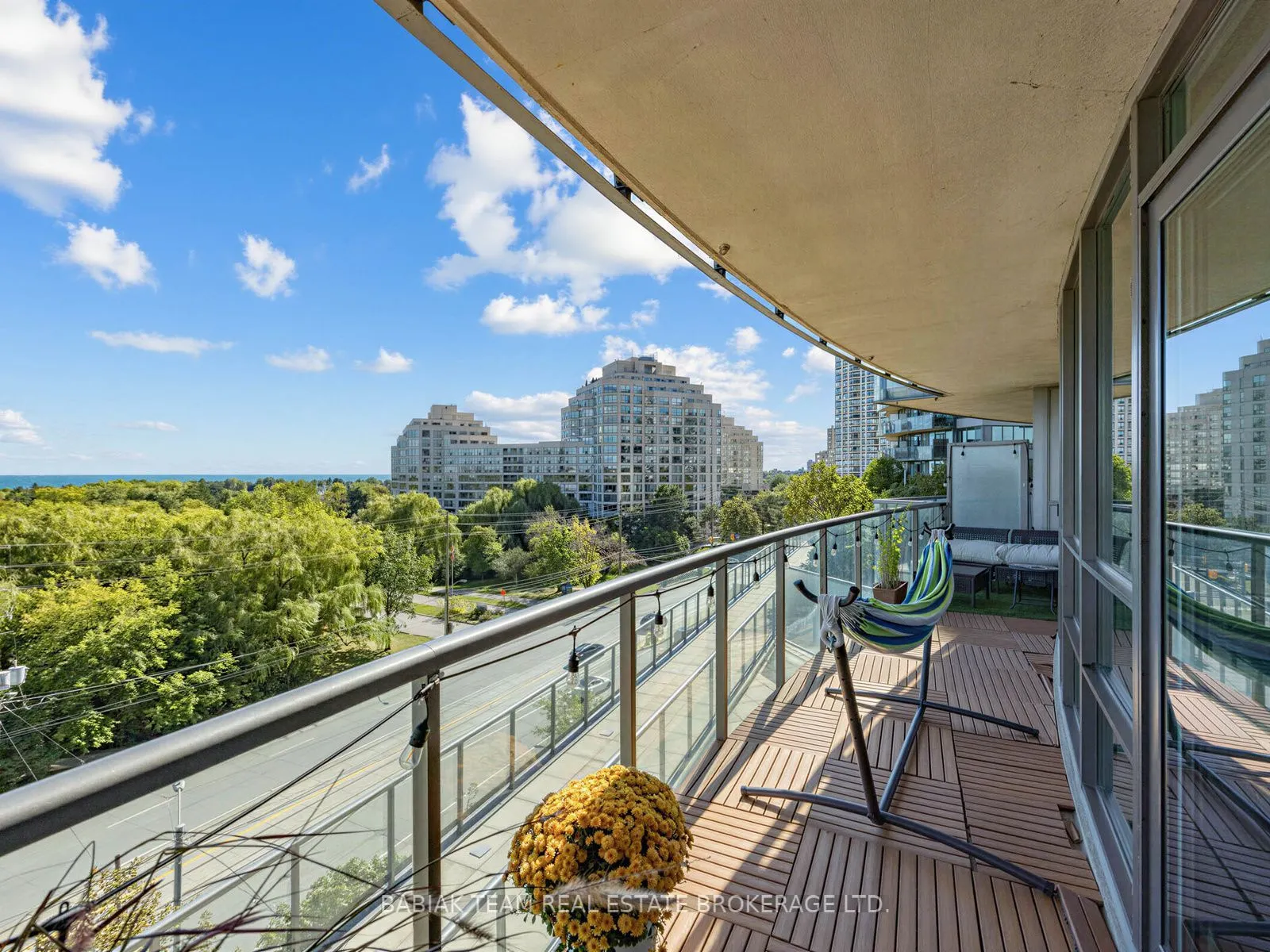 2230 Lake Shore Boulevard W #508