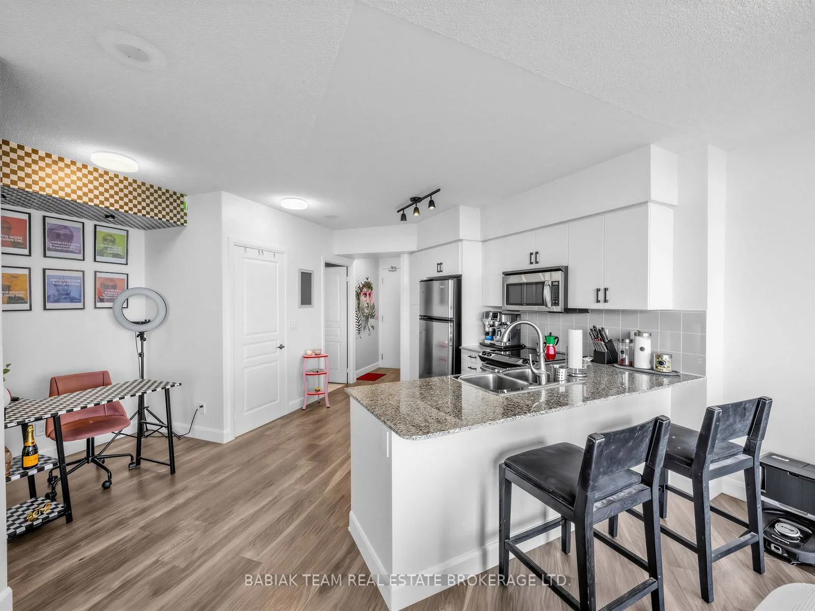2230 Lake Shore Boulevard W #508