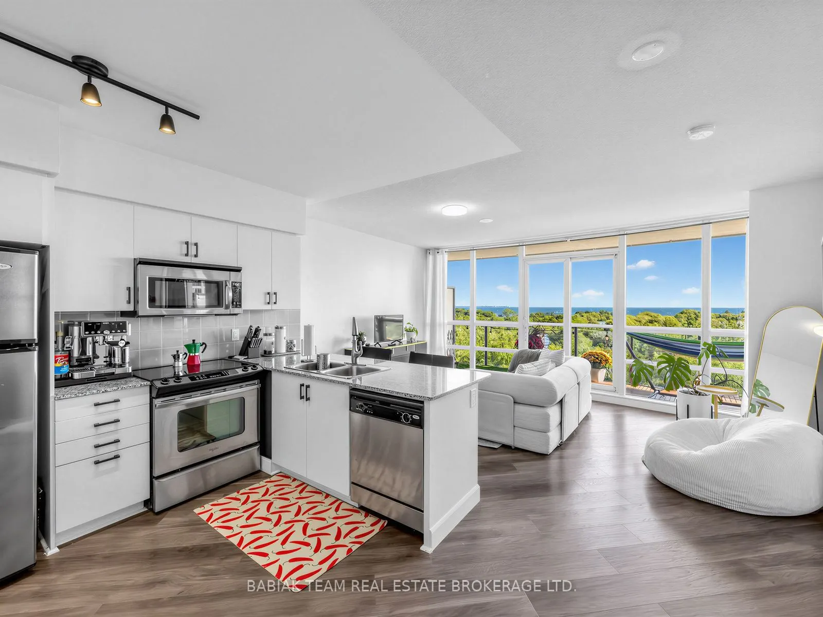 2230 Lake Shore Boulevard W #508