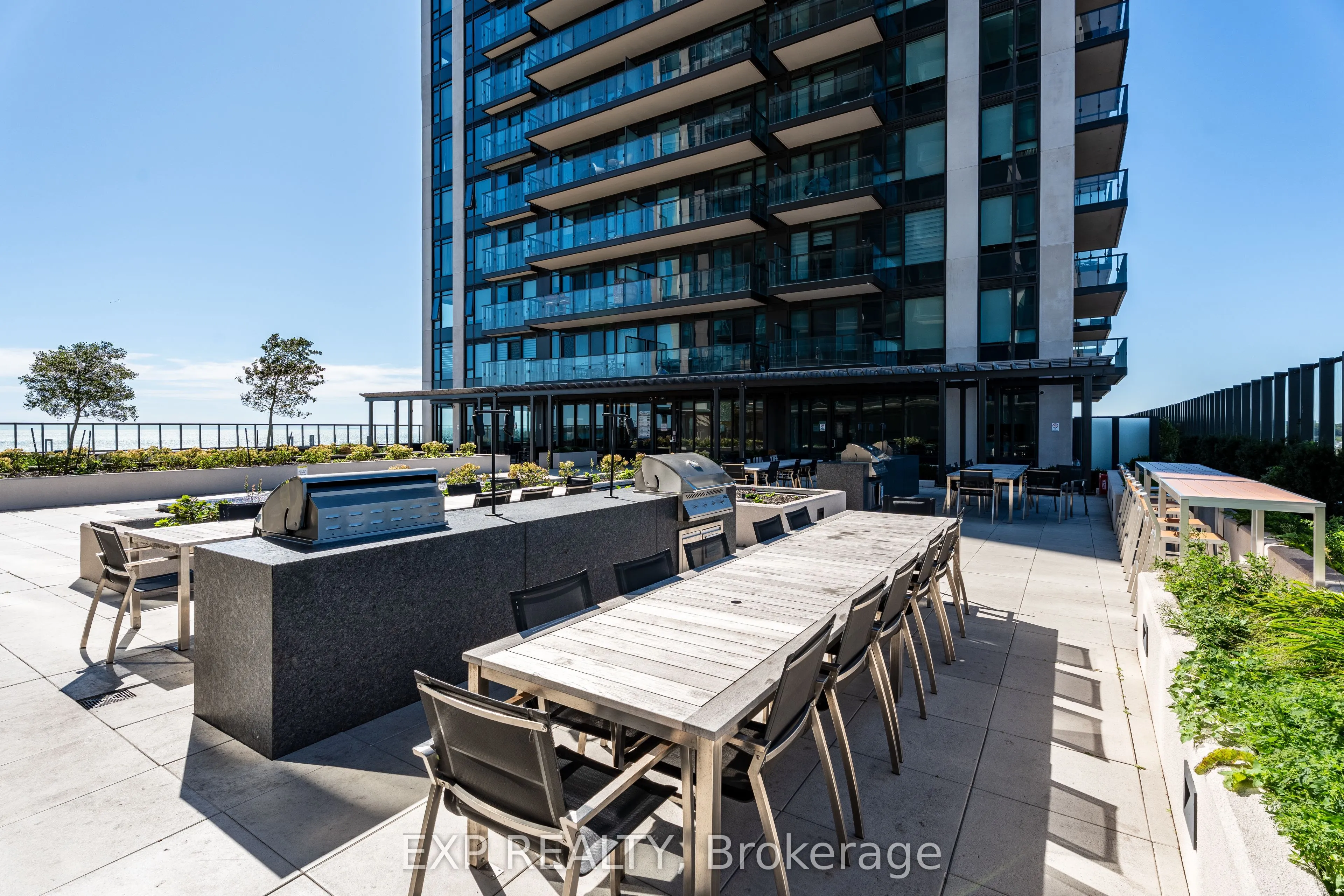 1928 Lake Shore Boulevard W #1712