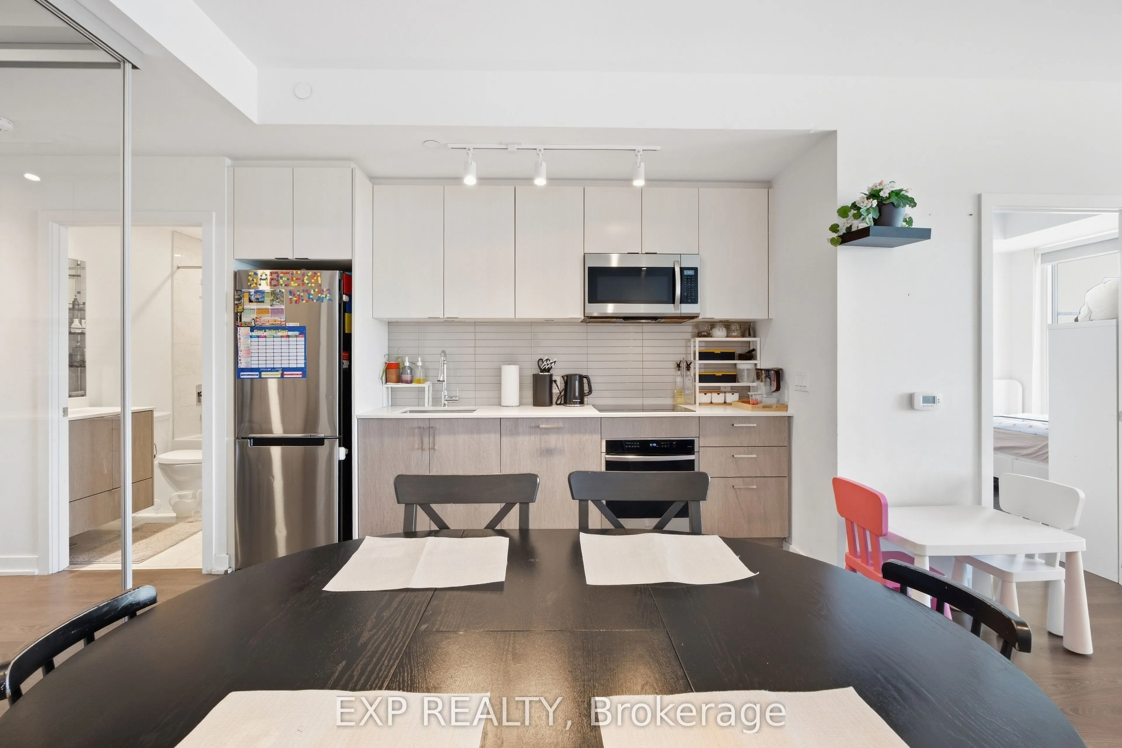 1928 Lake Shore Boulevard W #1712