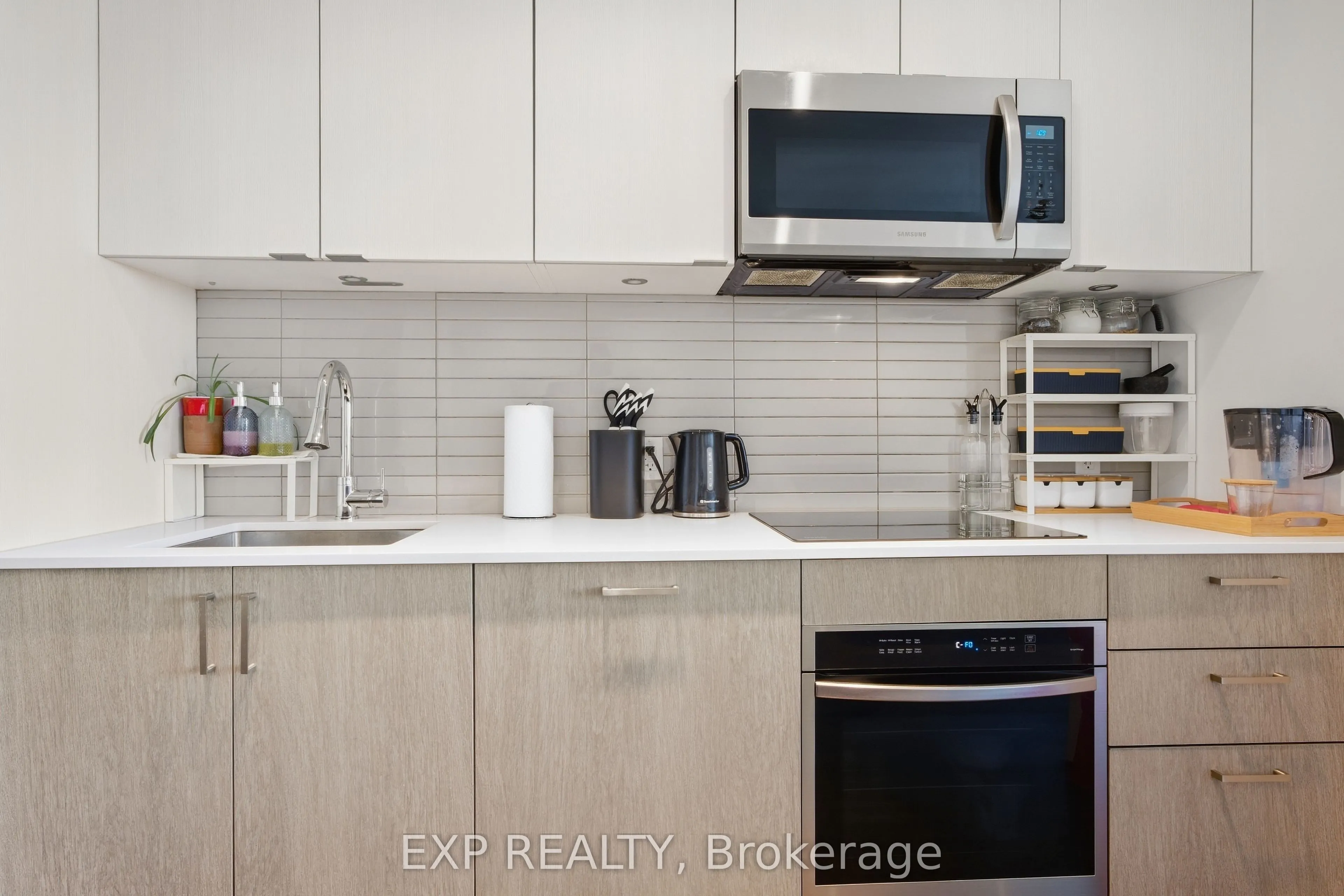 1928 Lake Shore Boulevard W #1712