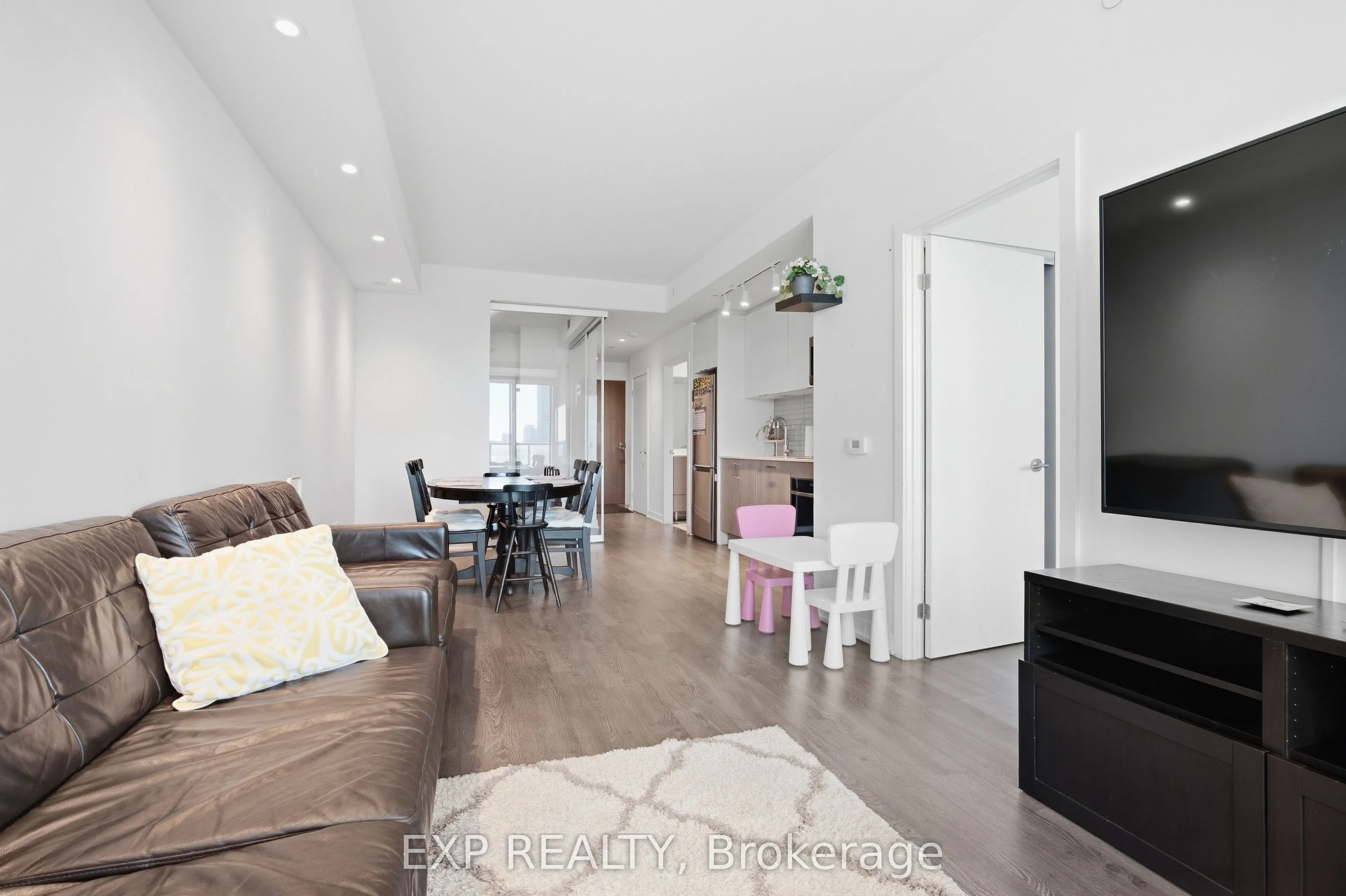 1928 Lake Shore Boulevard W #1712