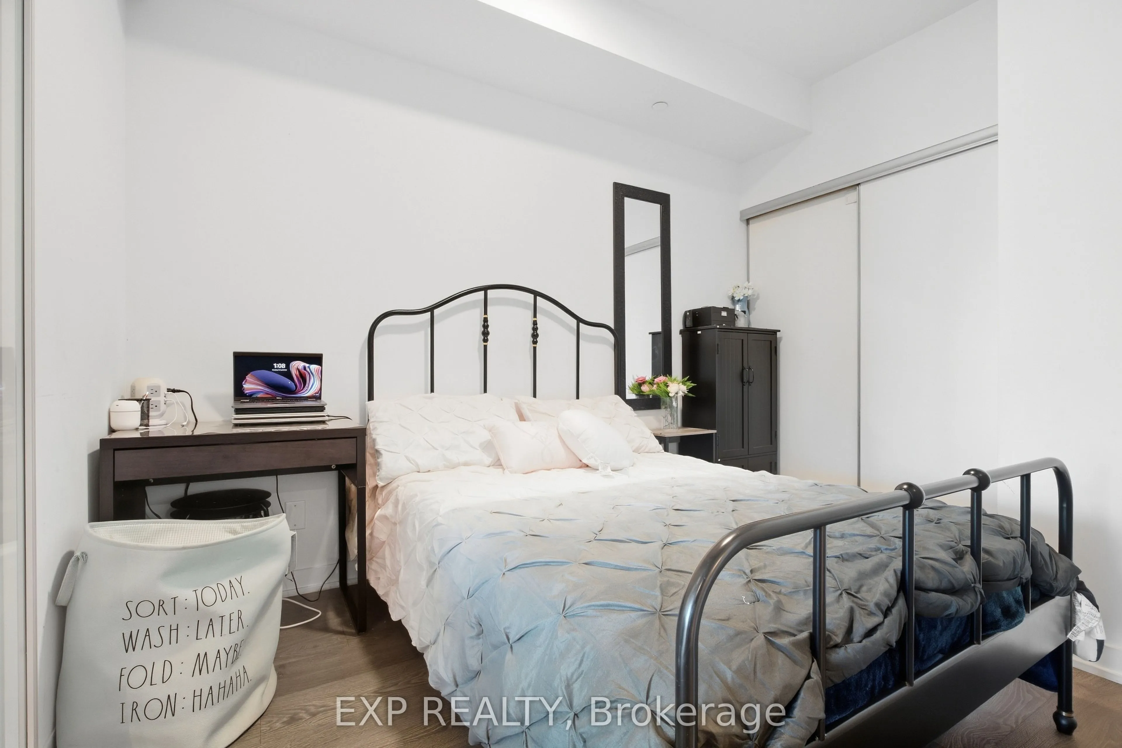 1928 Lake Shore Boulevard W #1712