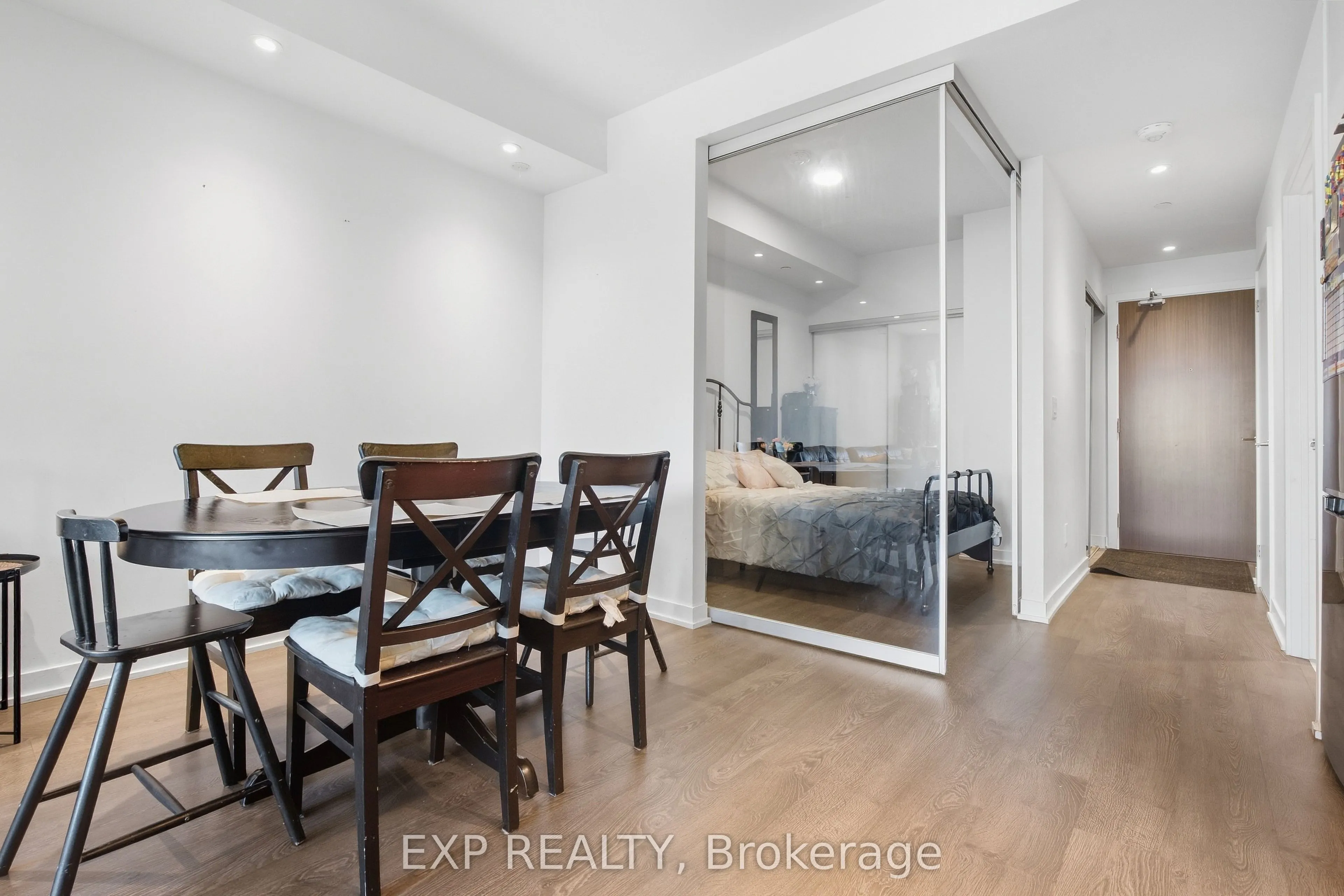 1928 Lake Shore Boulevard W #1712