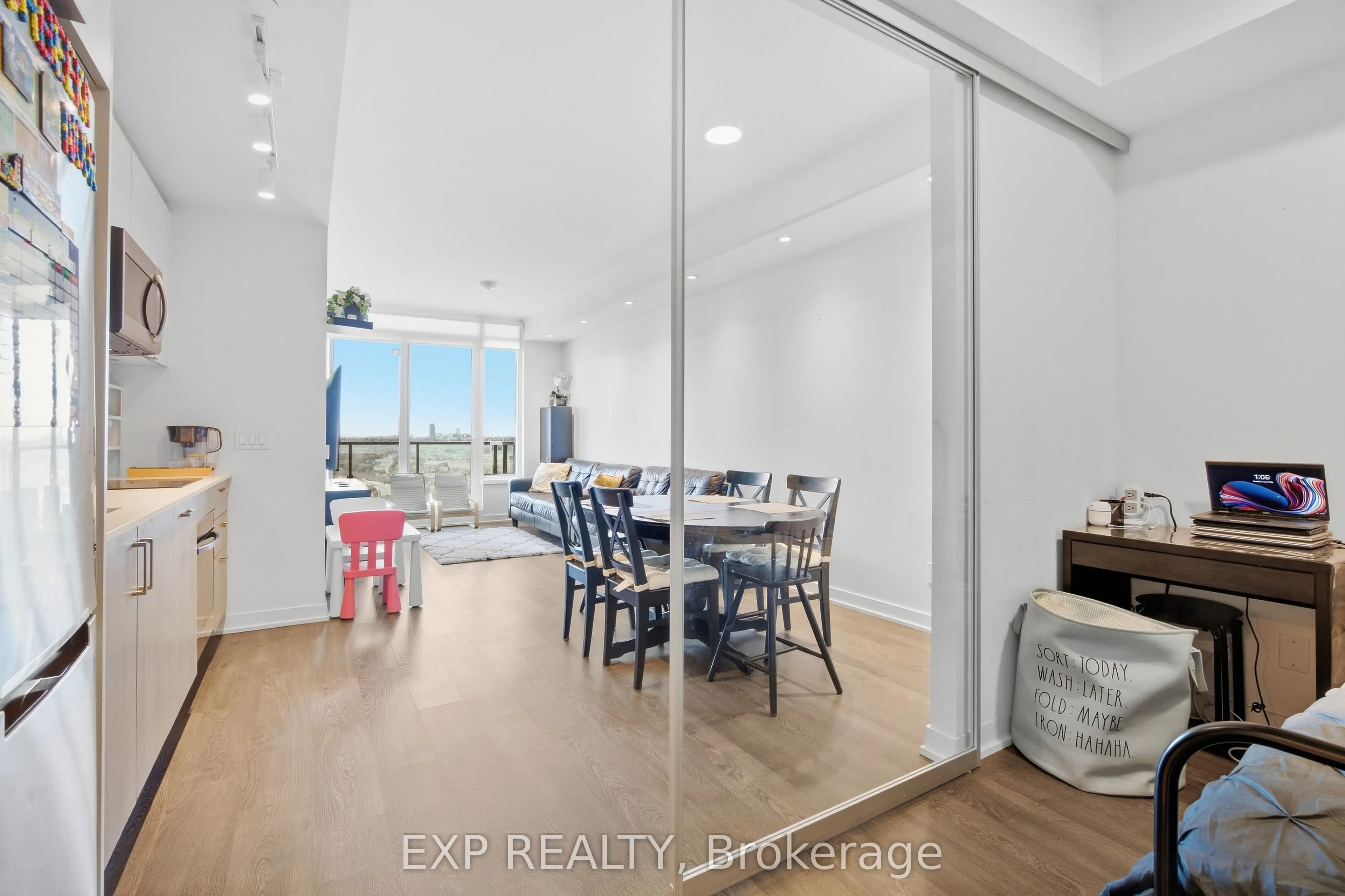 1928 Lake Shore Boulevard W #1712