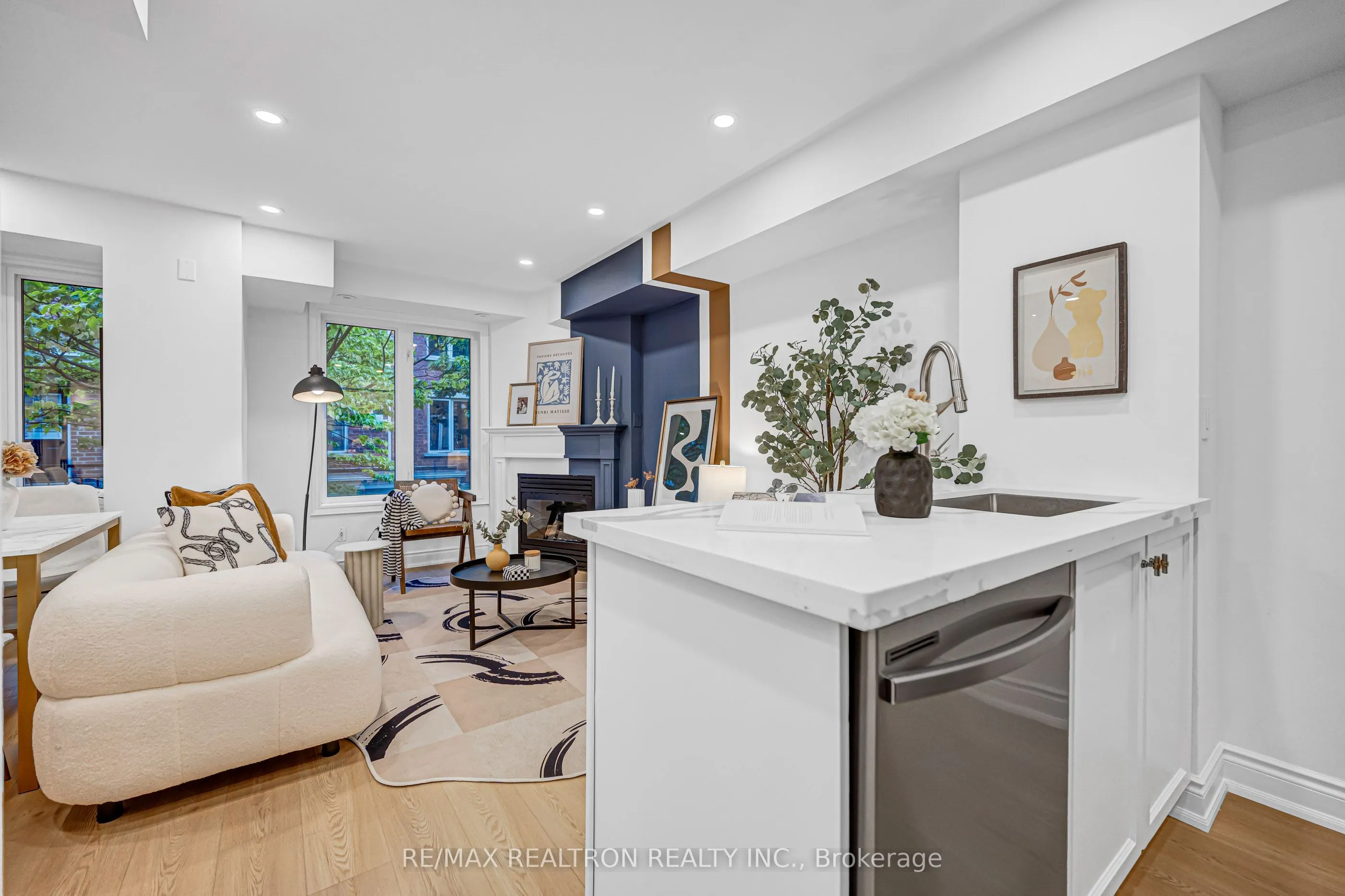 50 Joe Shuster Way #205