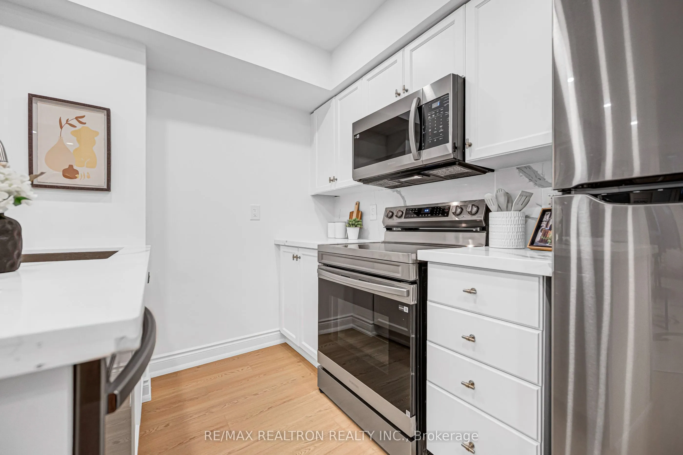 50 Joe Shuster Way #205