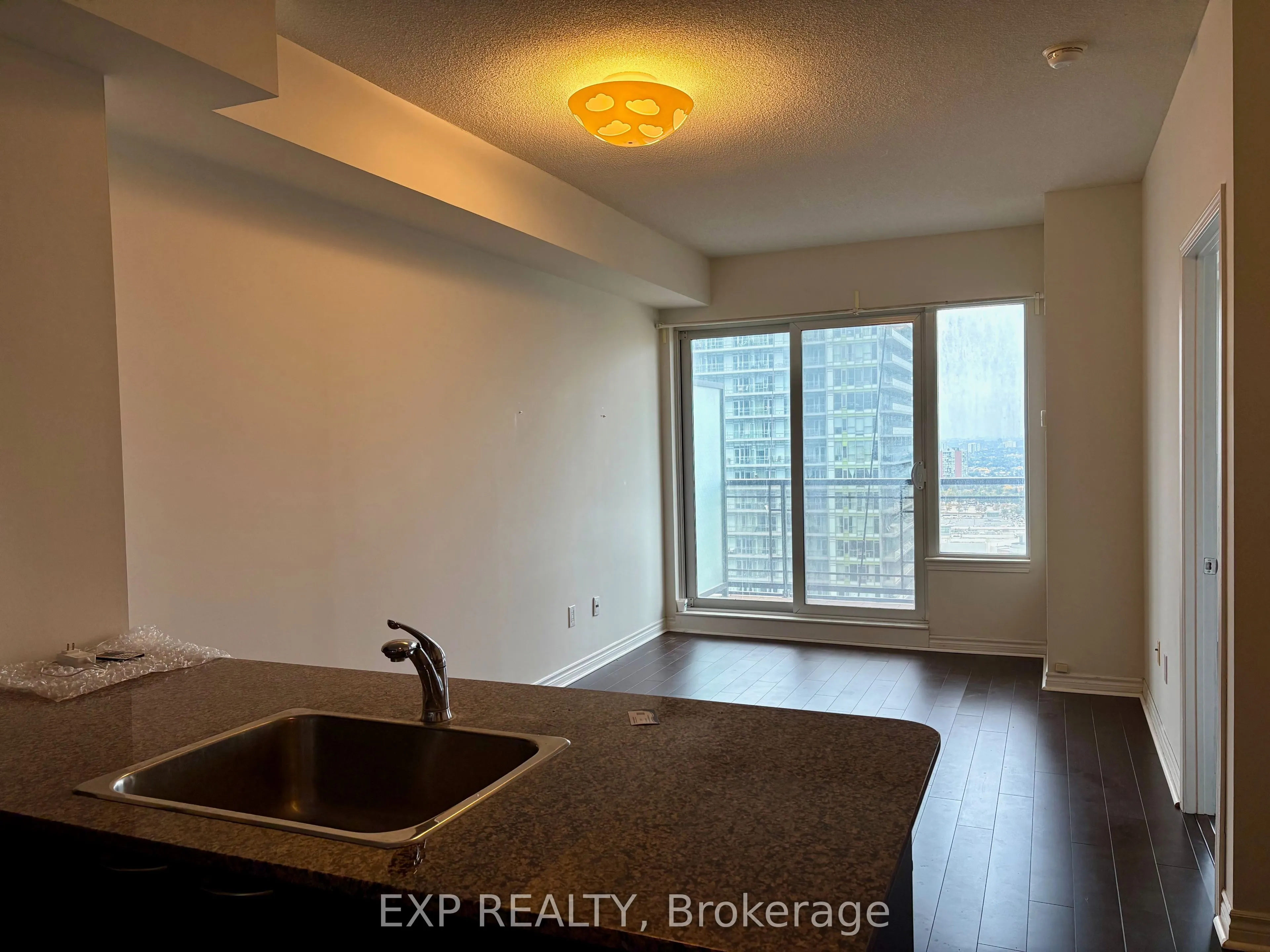 385 PRINCE OF WALES Drive #2304