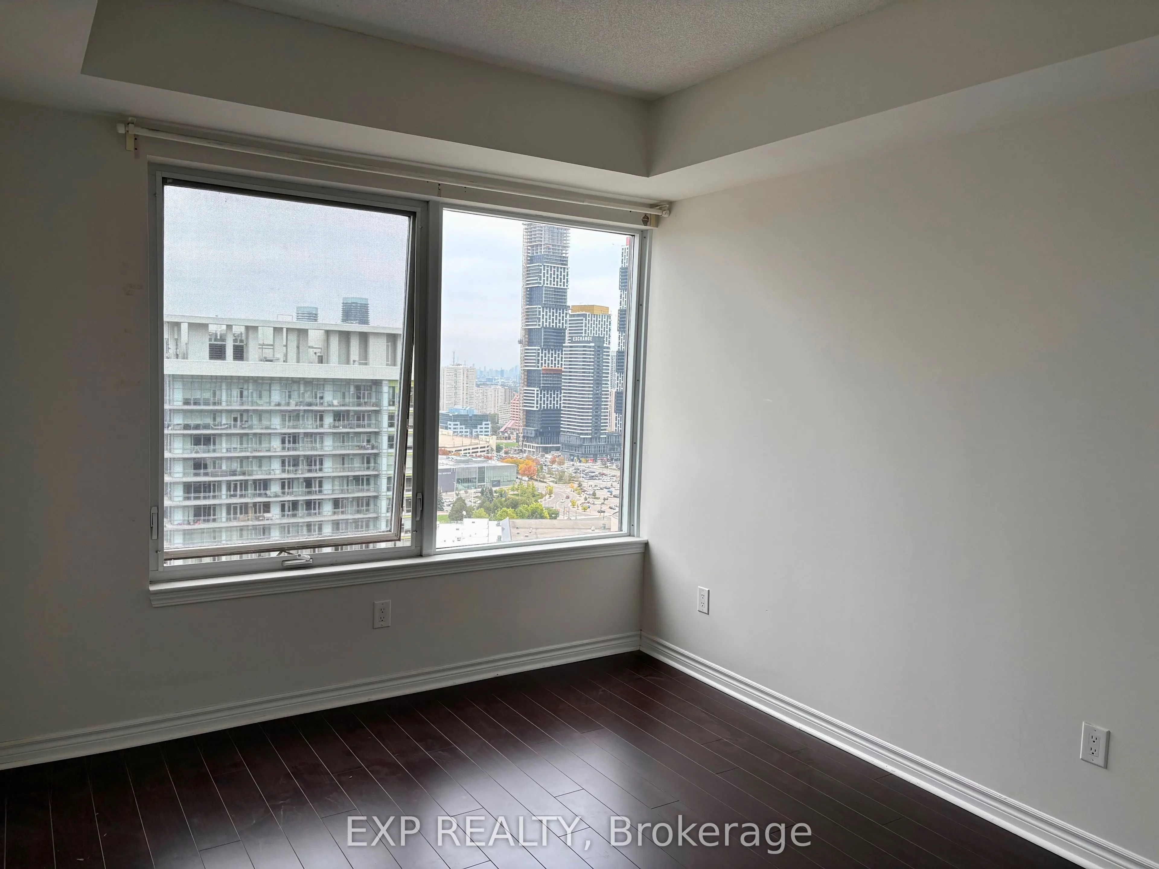 385 PRINCE OF WALES Drive #2304