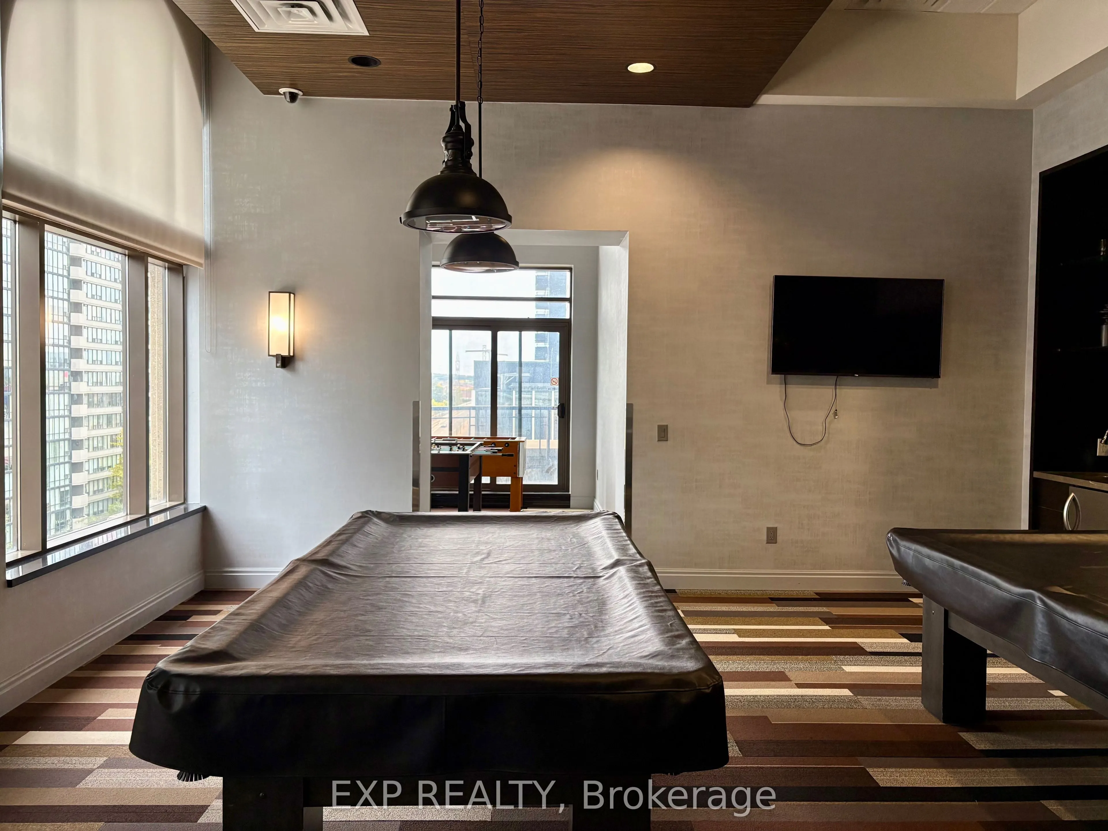 385 PRINCE OF WALES Drive #2304