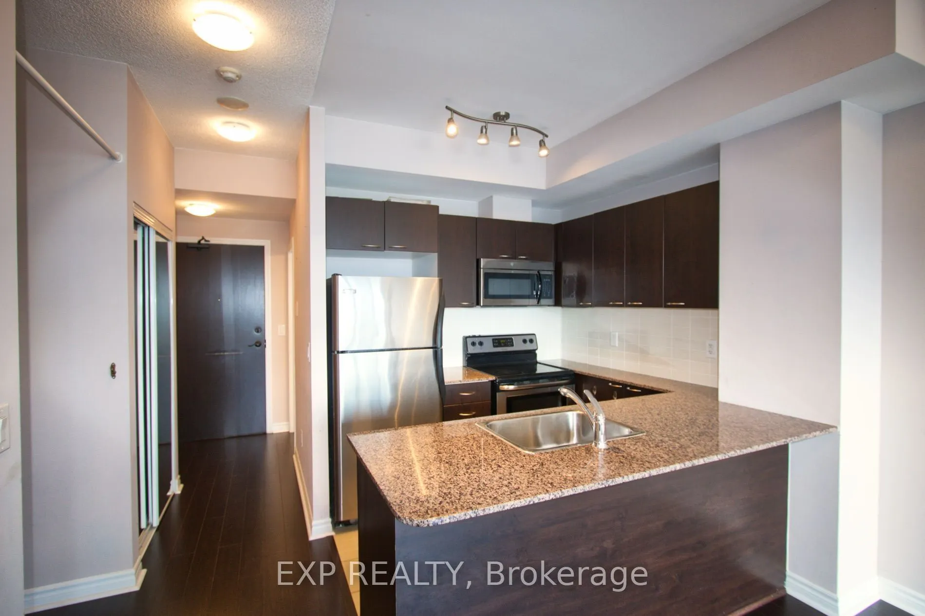 385 PRINCE OF WALES Drive #2304