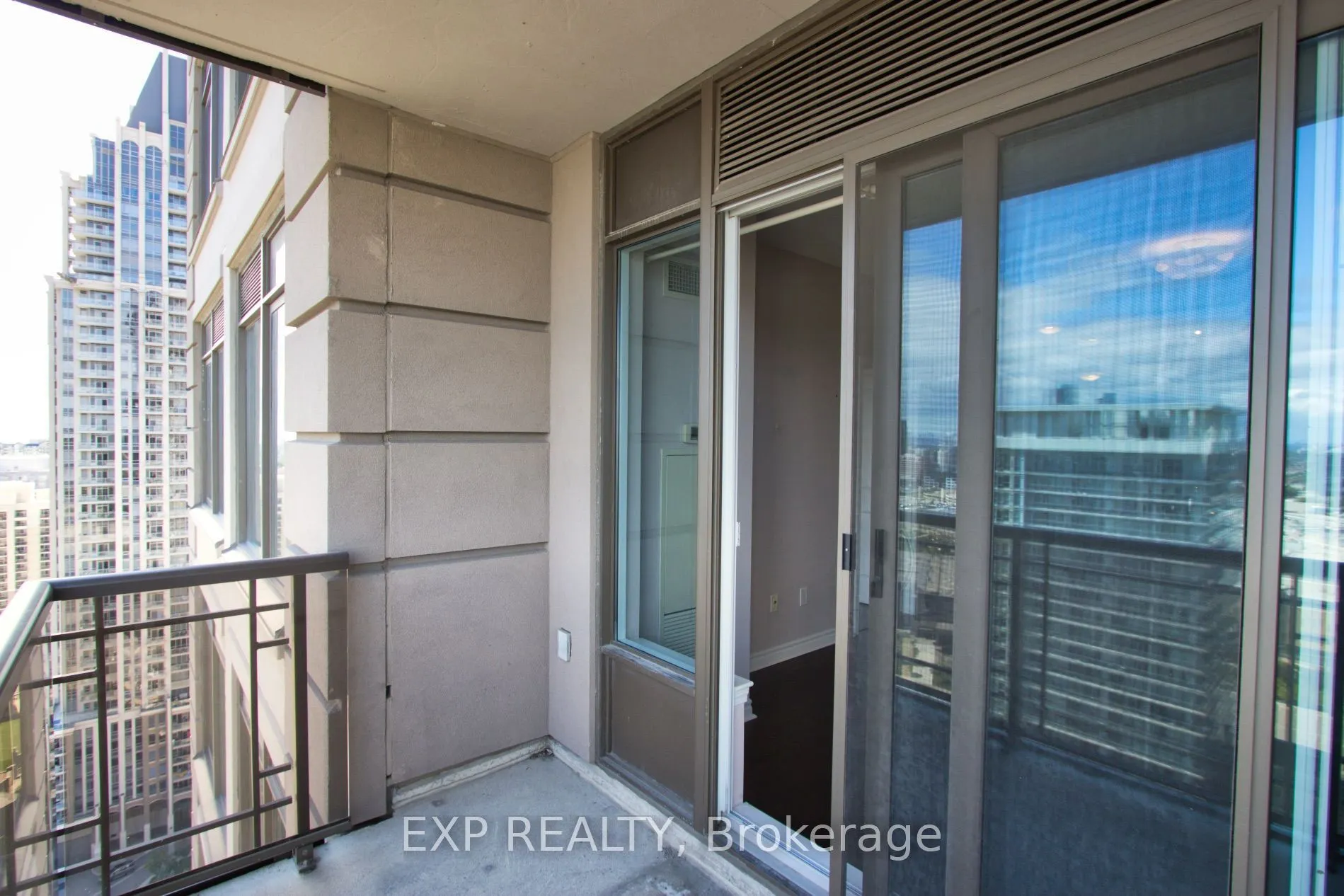 385 PRINCE OF WALES Drive #2304