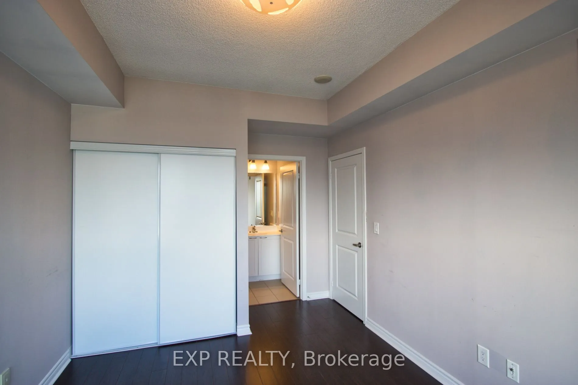 385 PRINCE OF WALES Drive #2304