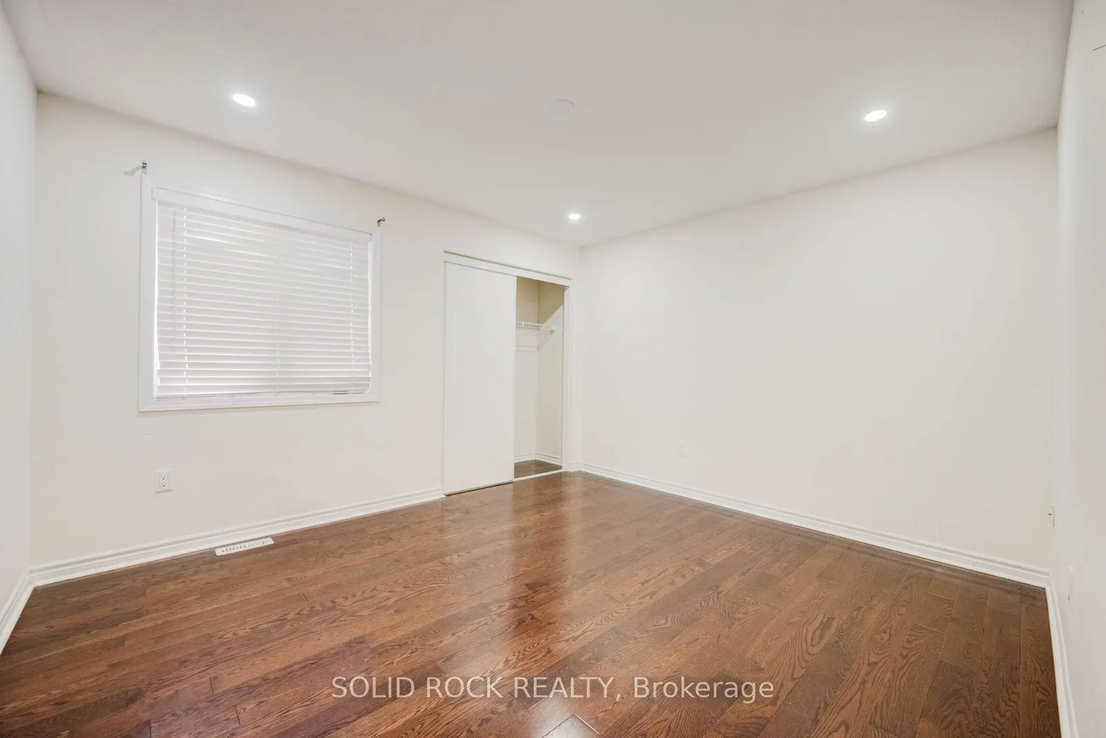 358 Laundon Terrace