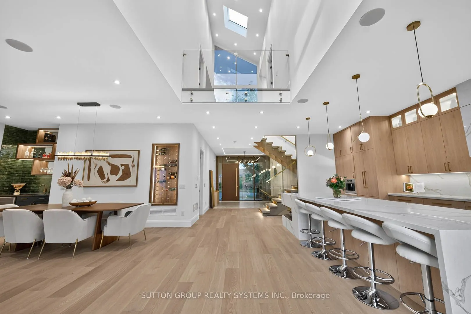 272 Renforth Drive