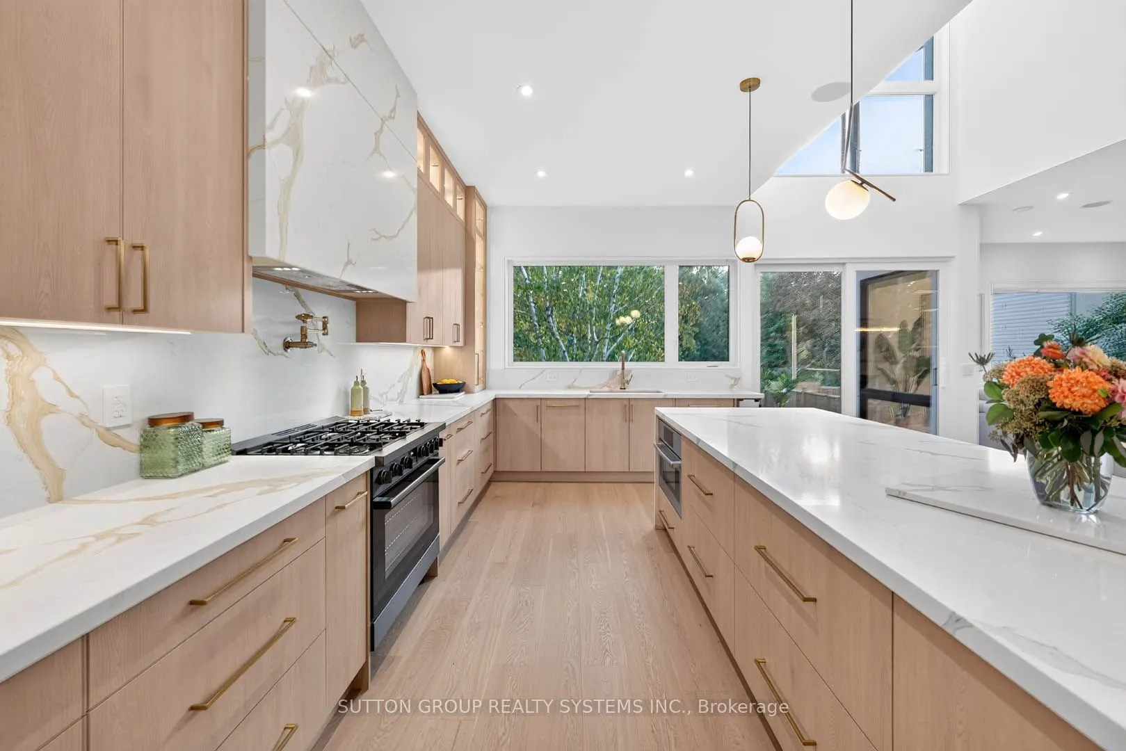 272 Renforth Drive