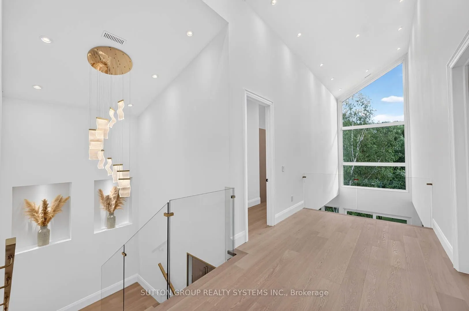 272 Renforth Drive