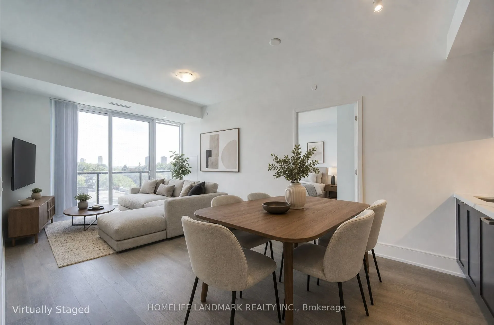 2450 Bloor Street W #313