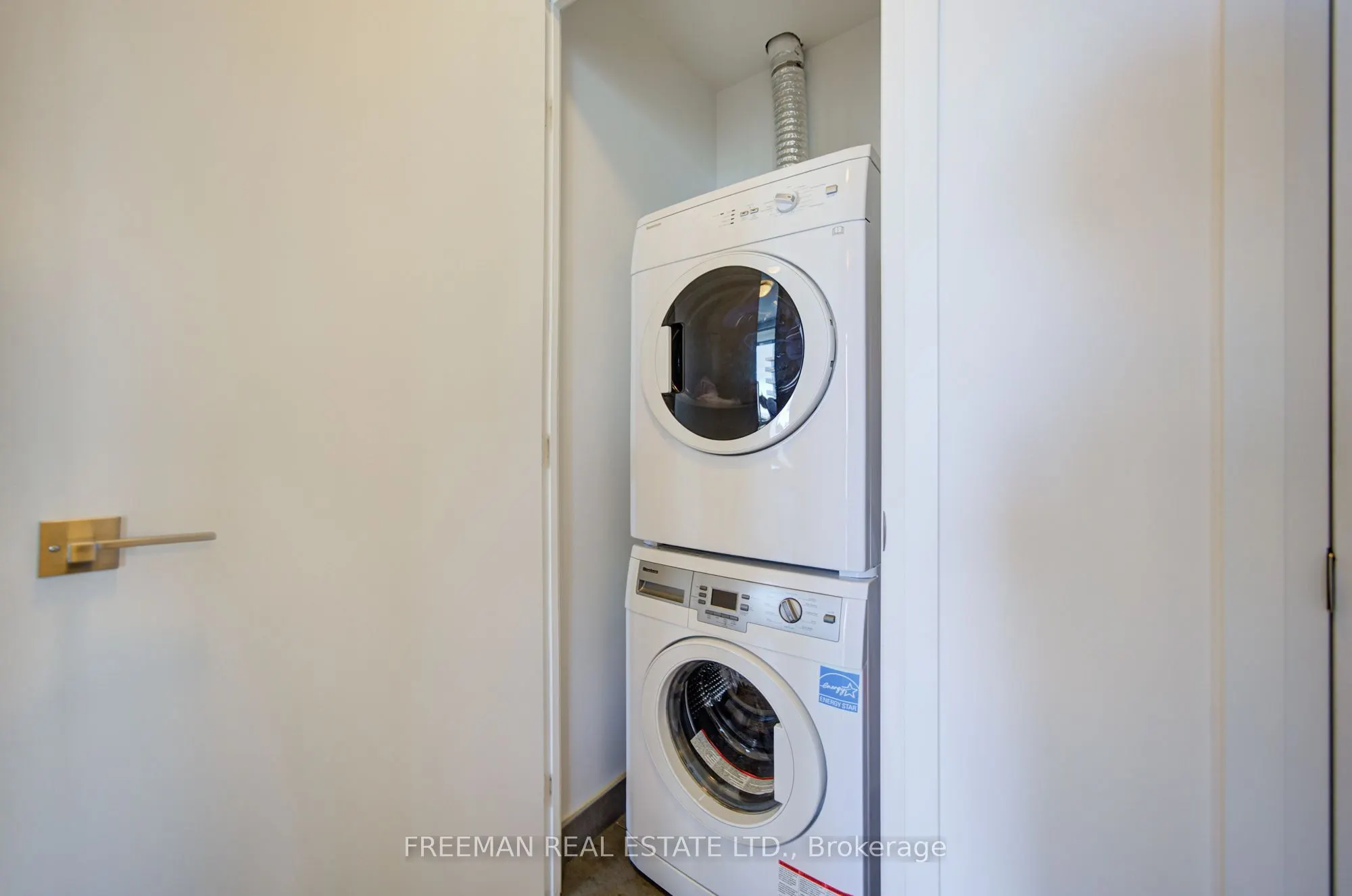 36 Park Lawn Road #2305