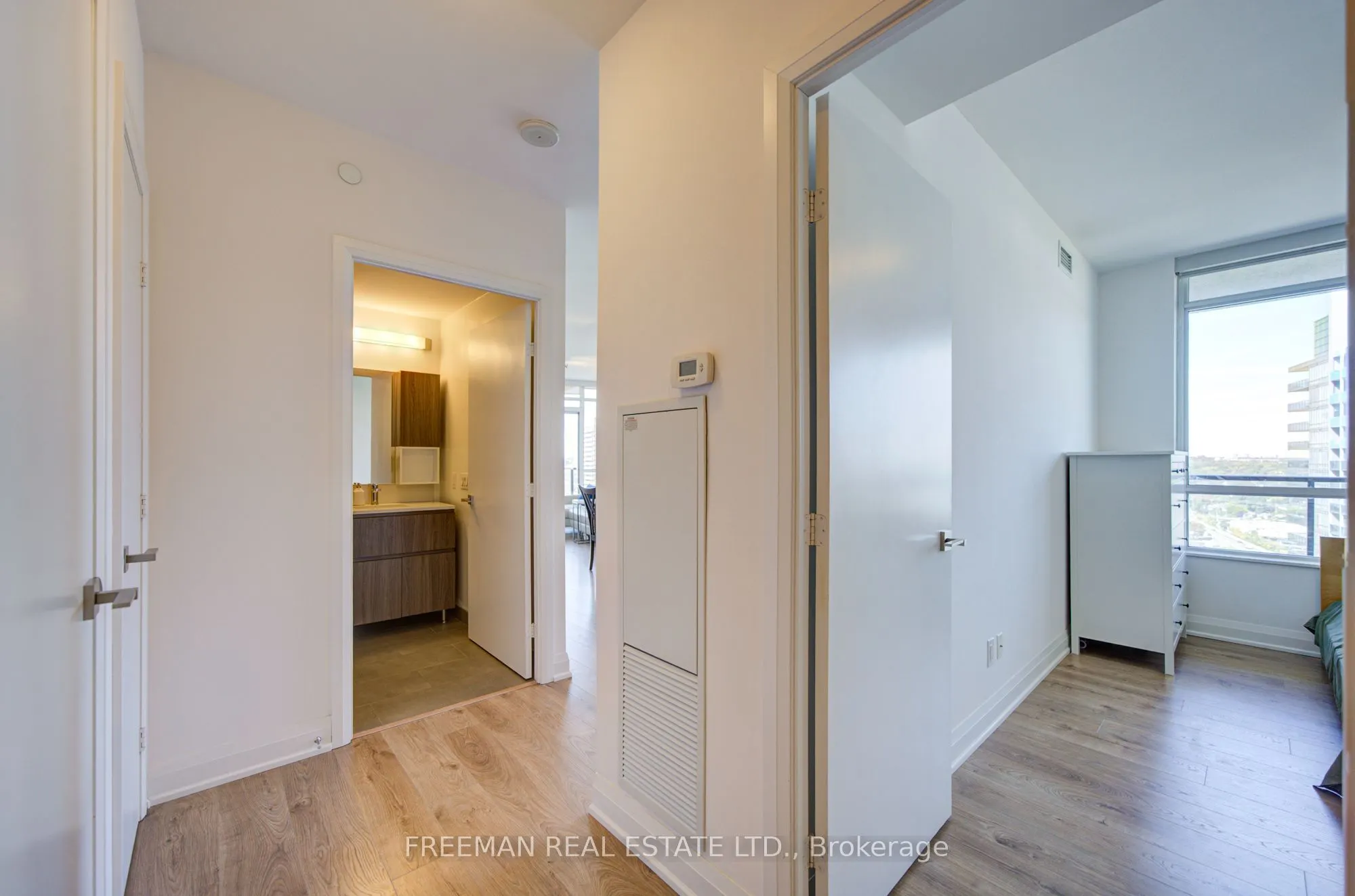 36 Park Lawn Road #2305