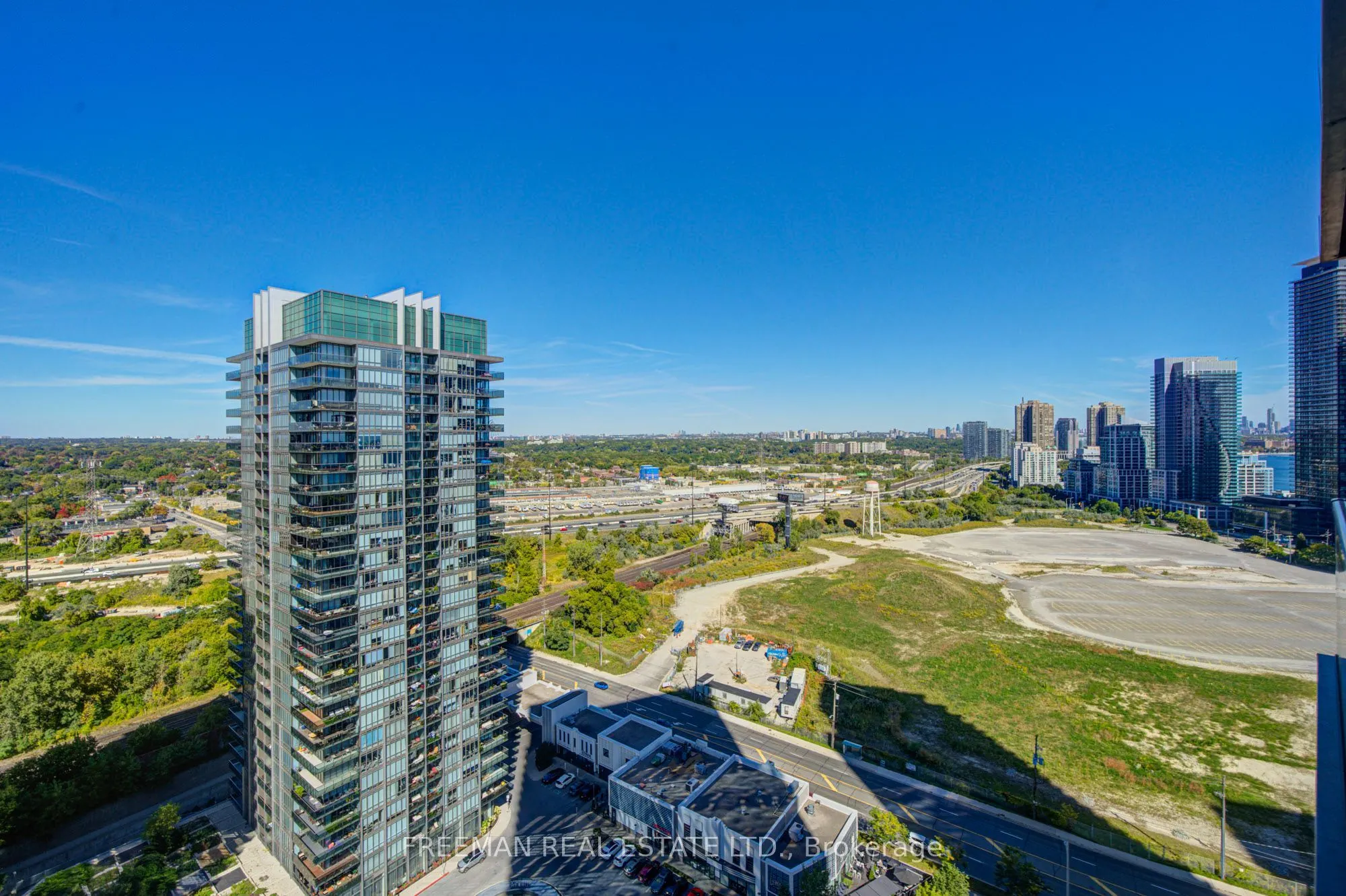 36 Park Lawn Road #2305