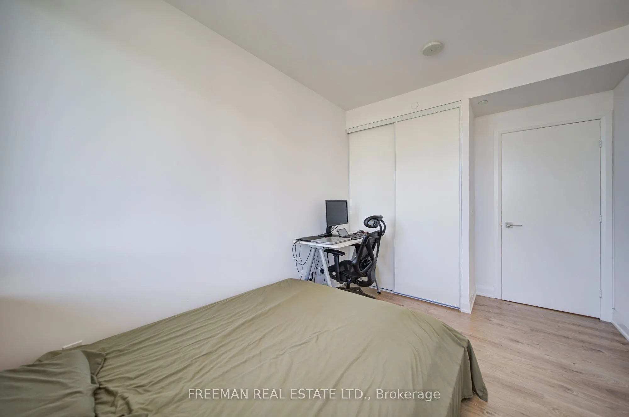 36 Park Lawn Road #2305