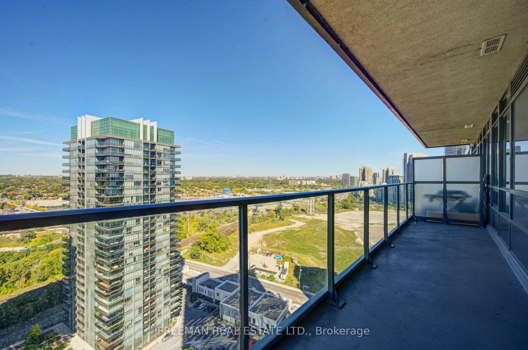 36 Park Lawn Road #2305