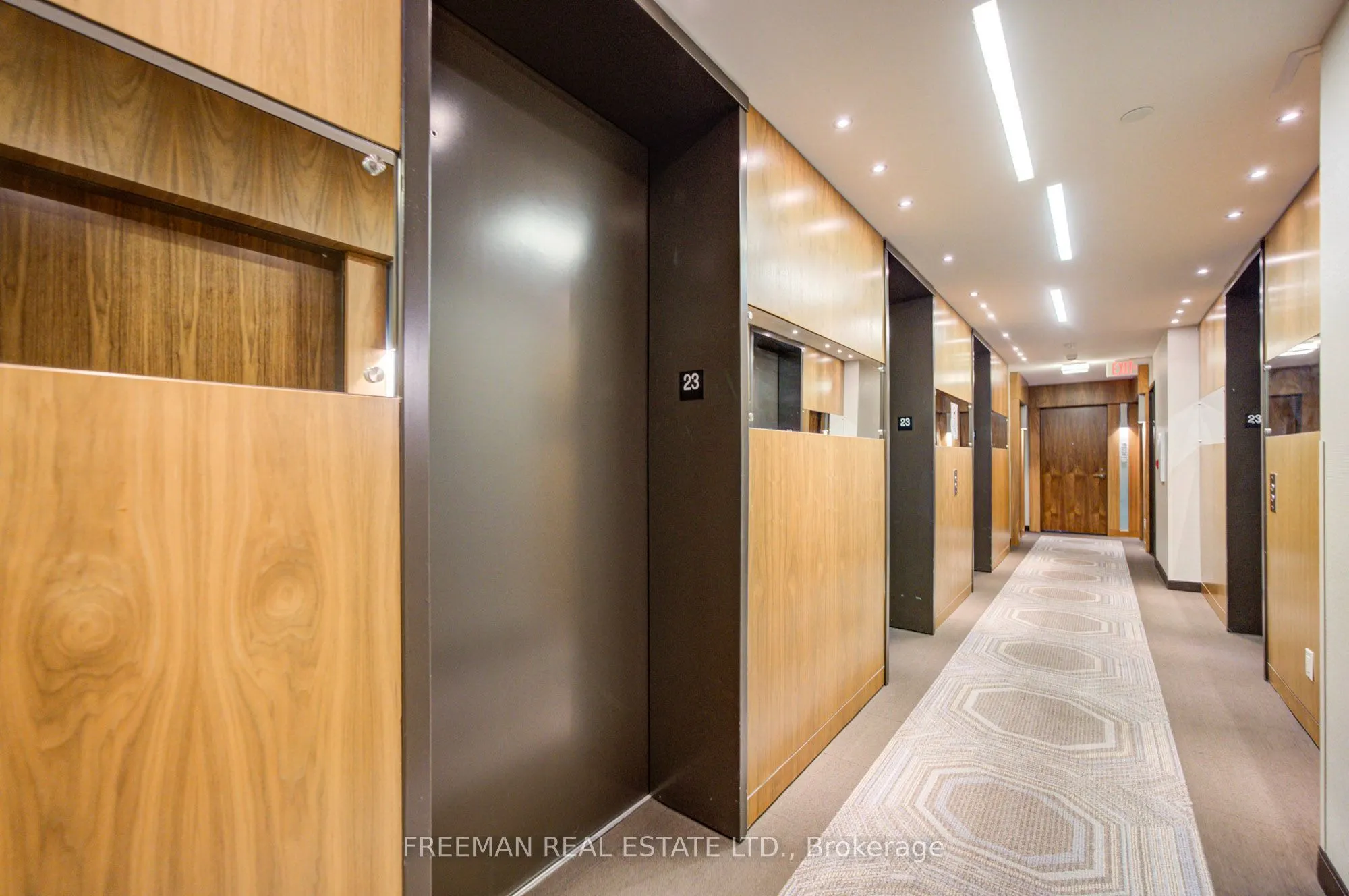 36 Park Lawn Road #2305