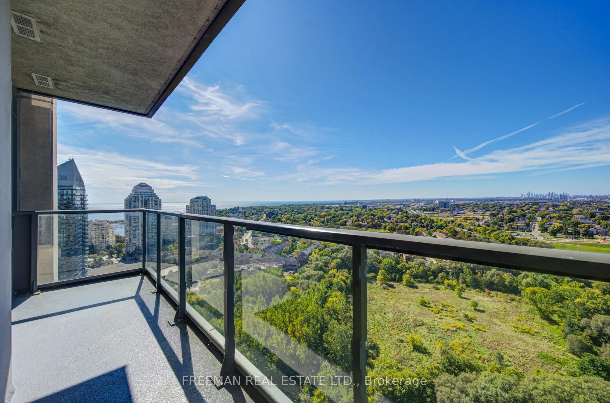 36 Park Lawn Road #2305