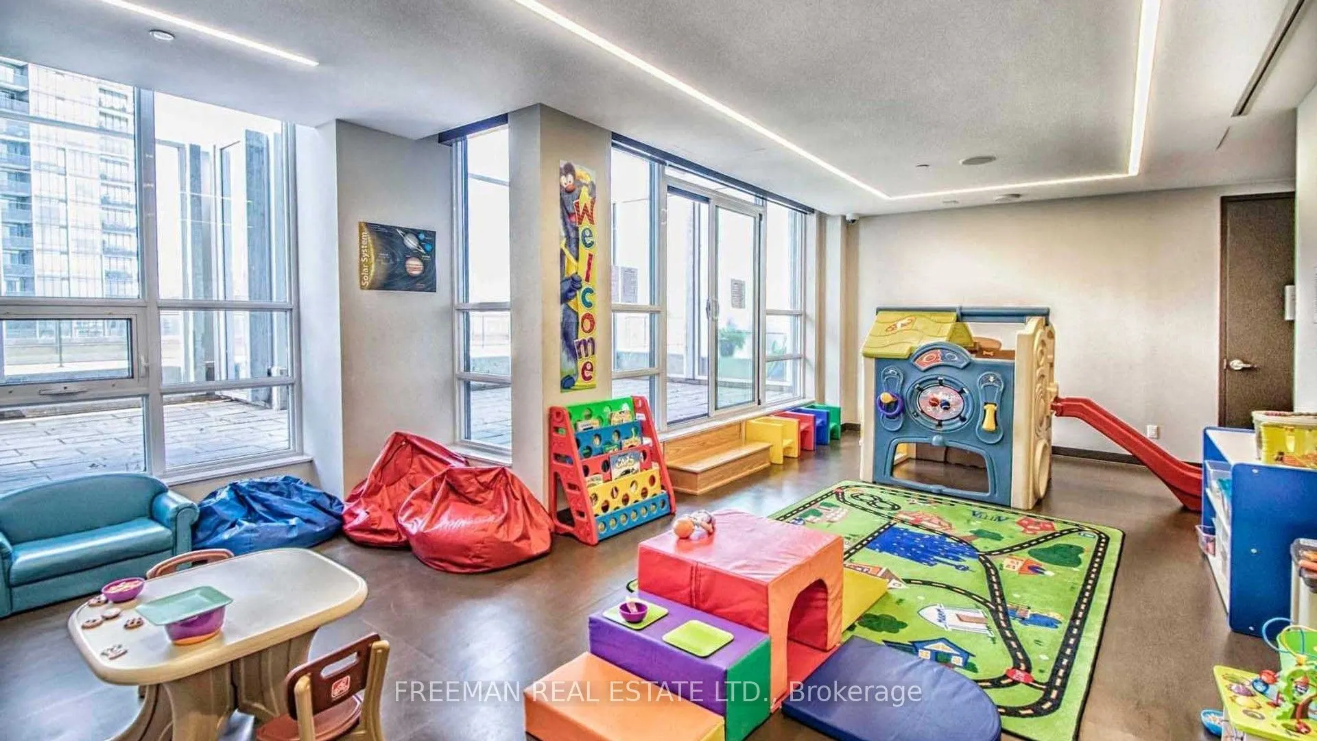 36 Park Lawn Road #2305