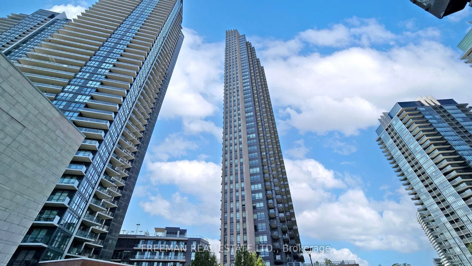 36 Park Lawn Road #2305