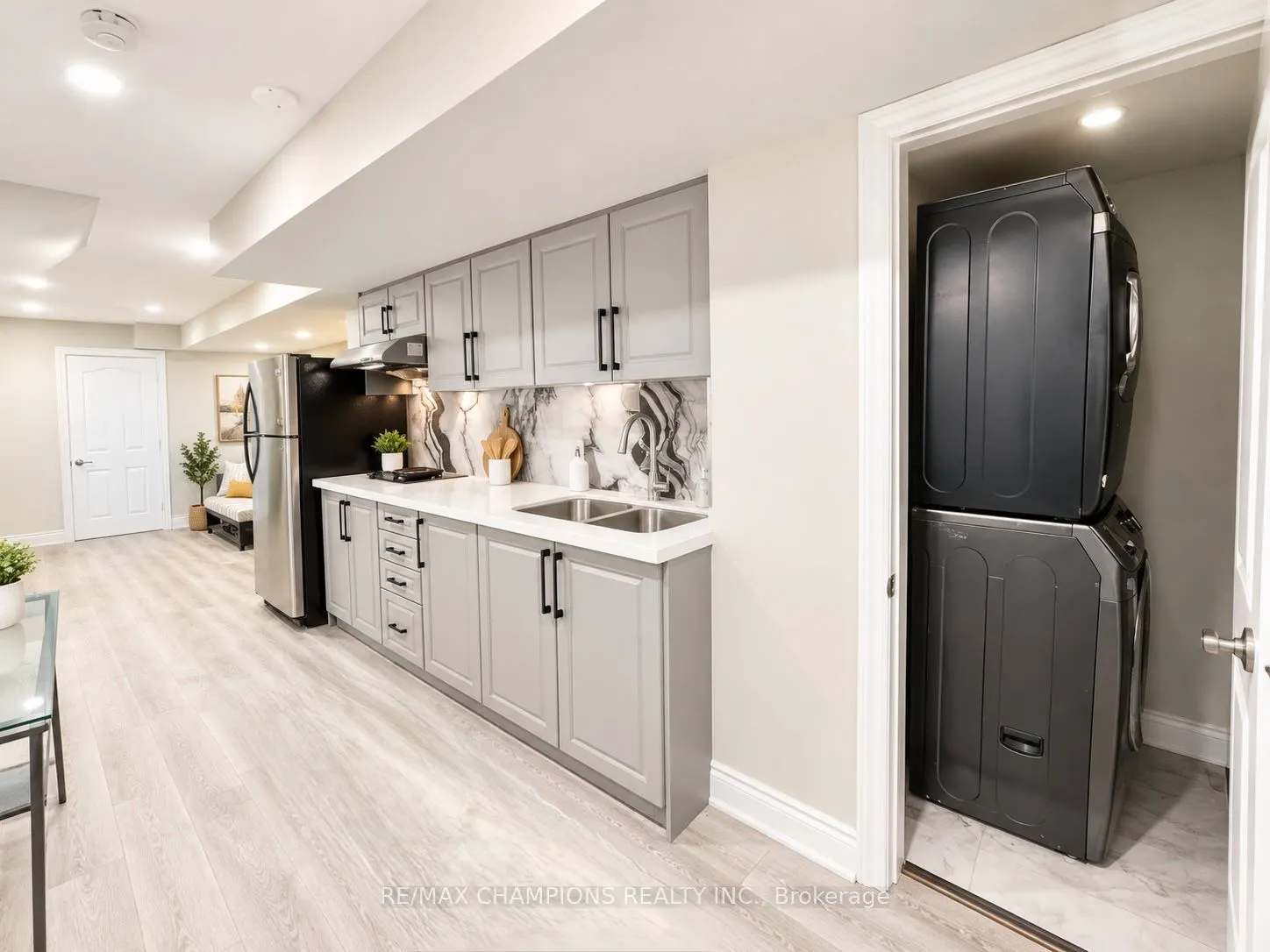 13 Black Diamond Crescent #Bsmt-1