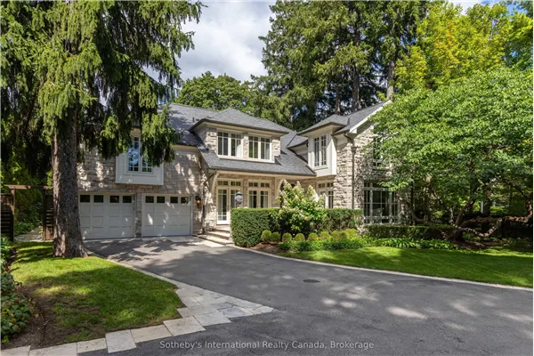 1073 Lakeshore Road E