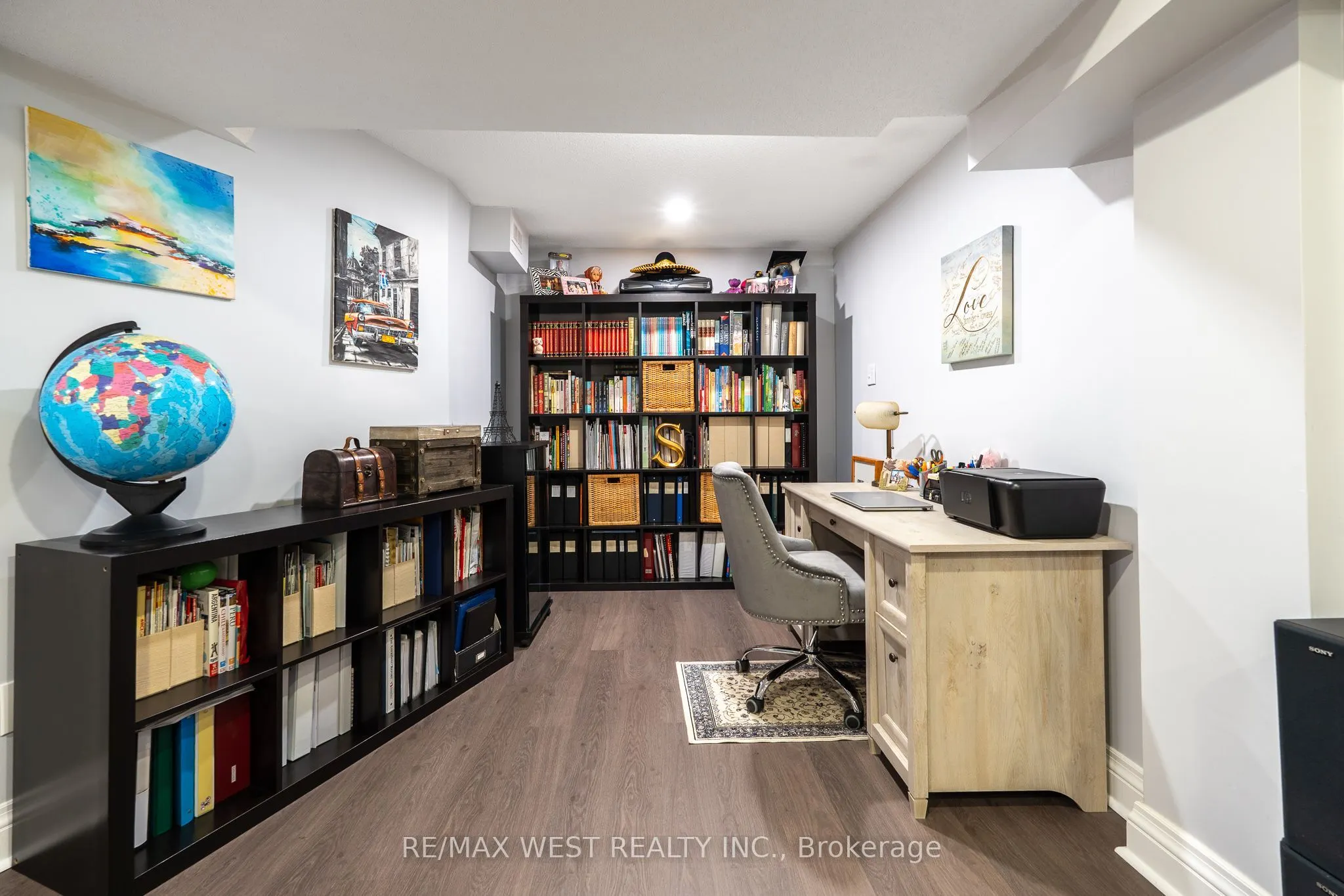 1246 Old Oak Drive