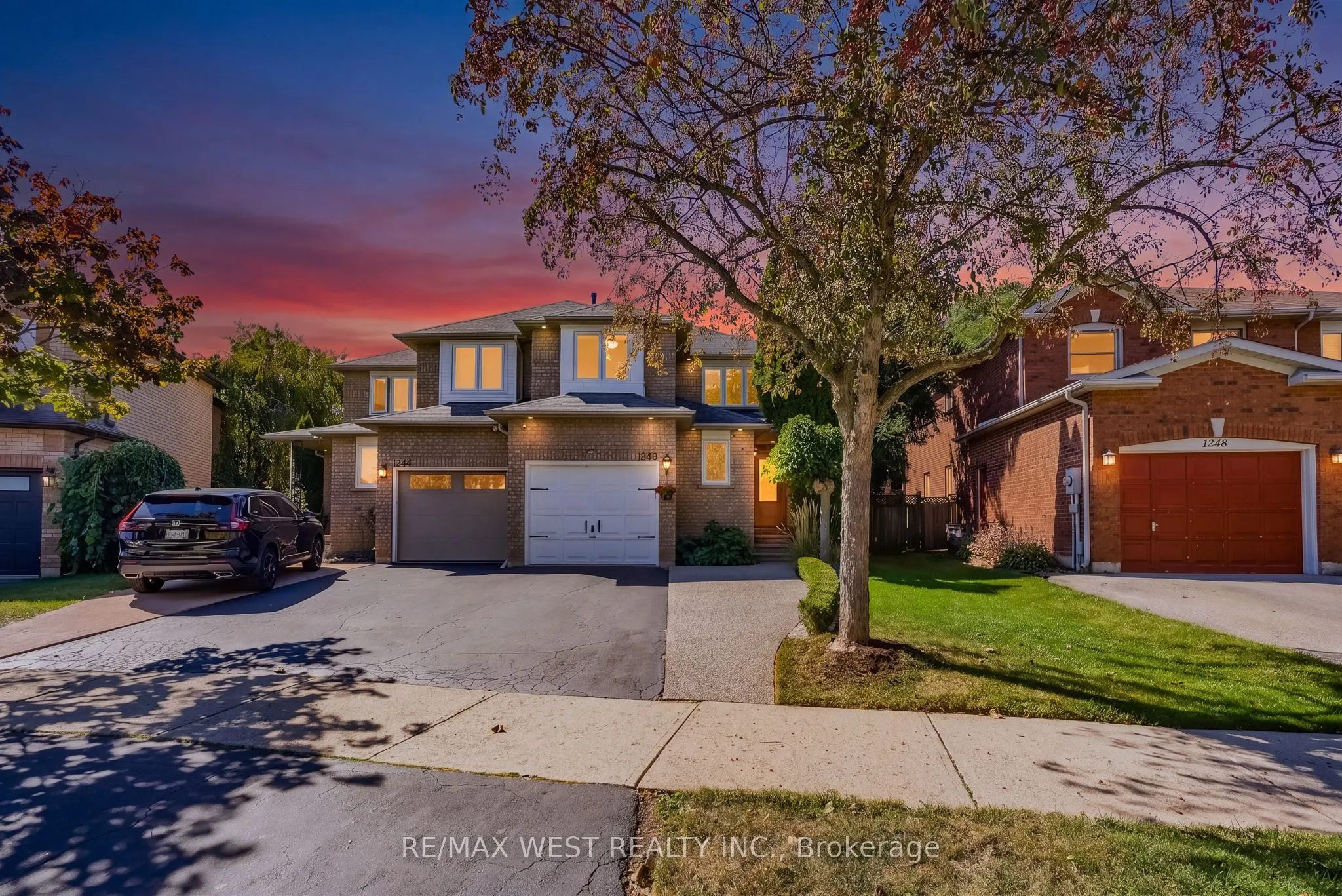 1246 Old Oak Drive