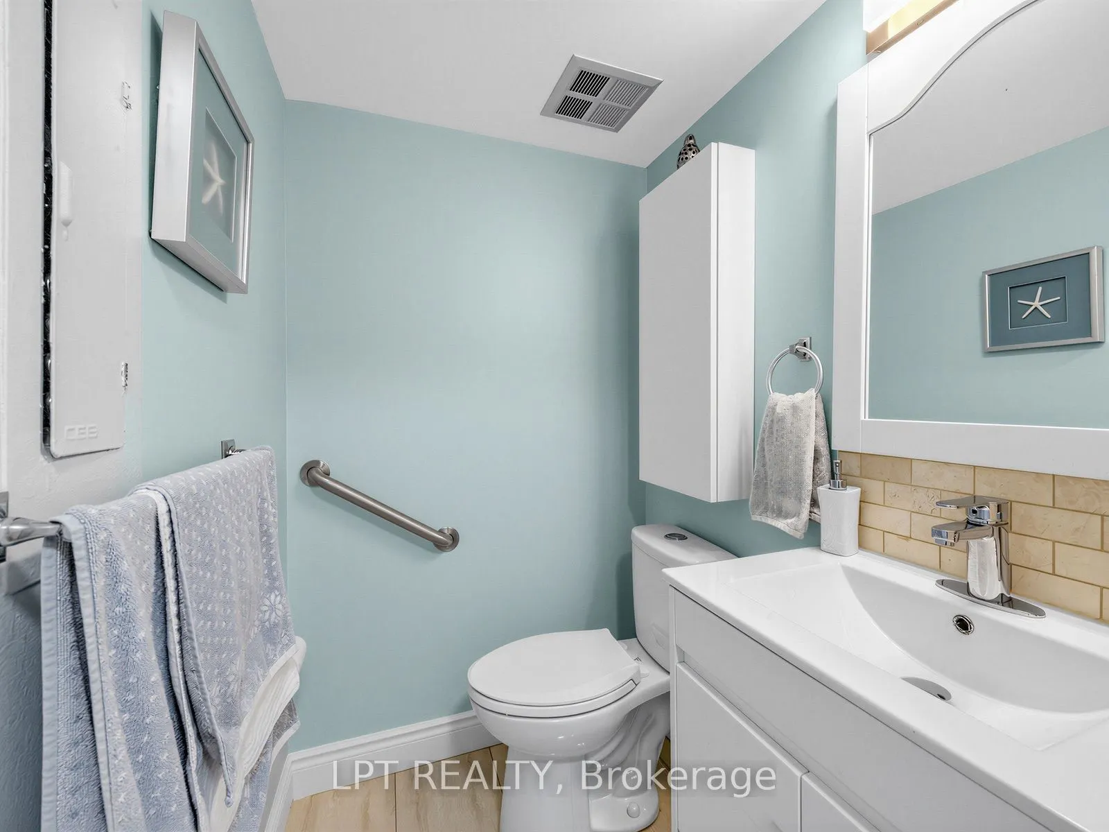 3590 Kaneff Crescent #1112