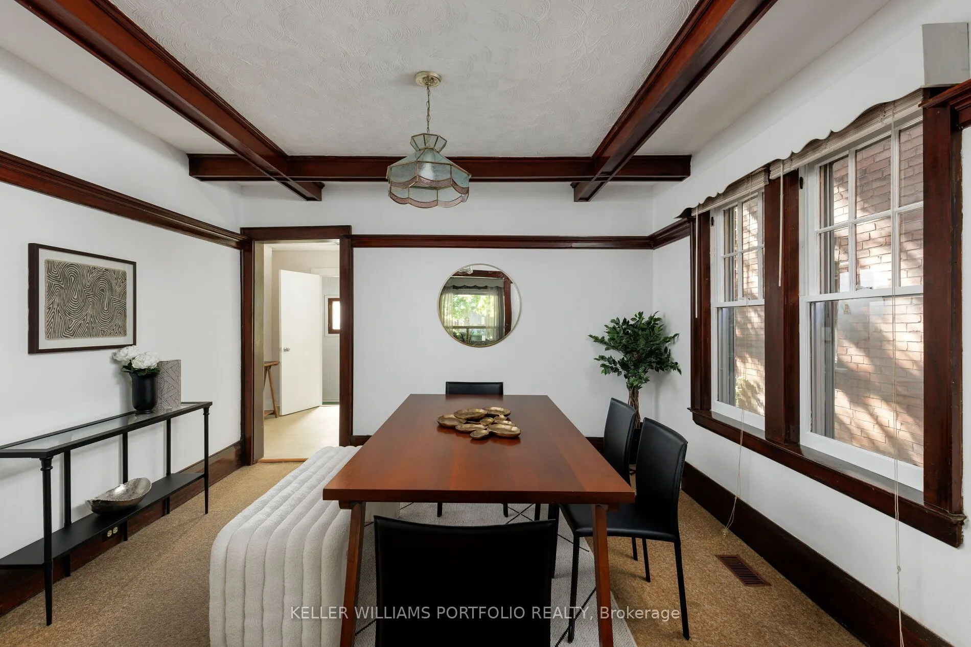 279 Garden Avenue