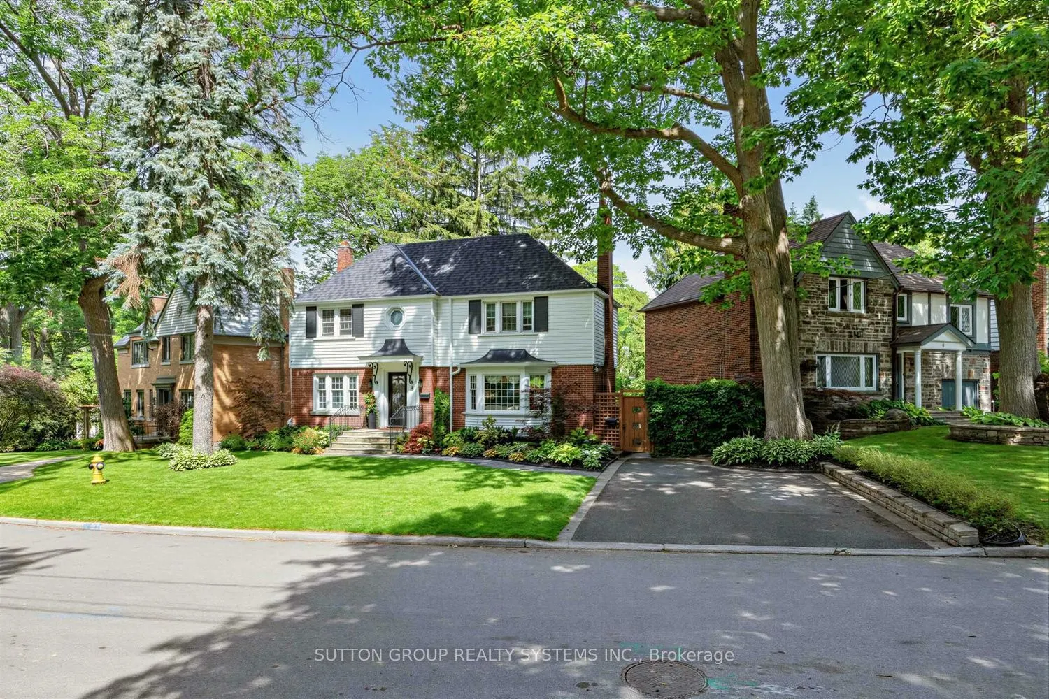 4 Brule Crescent