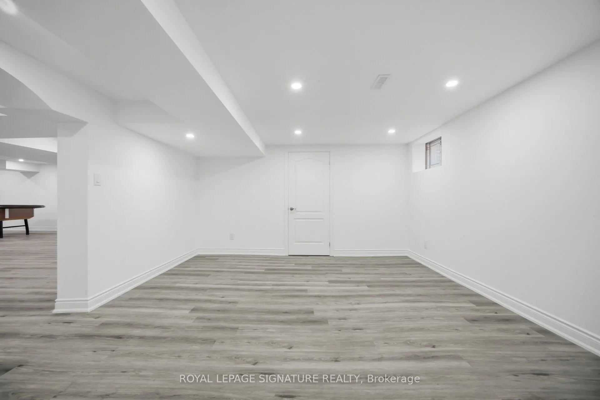 2130 Autumn Breeze Drive N