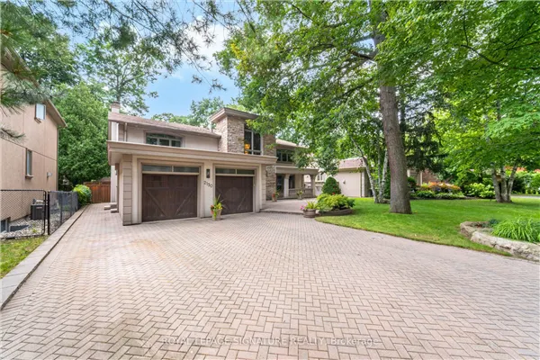 2130 Autumn Breeze Drive N
