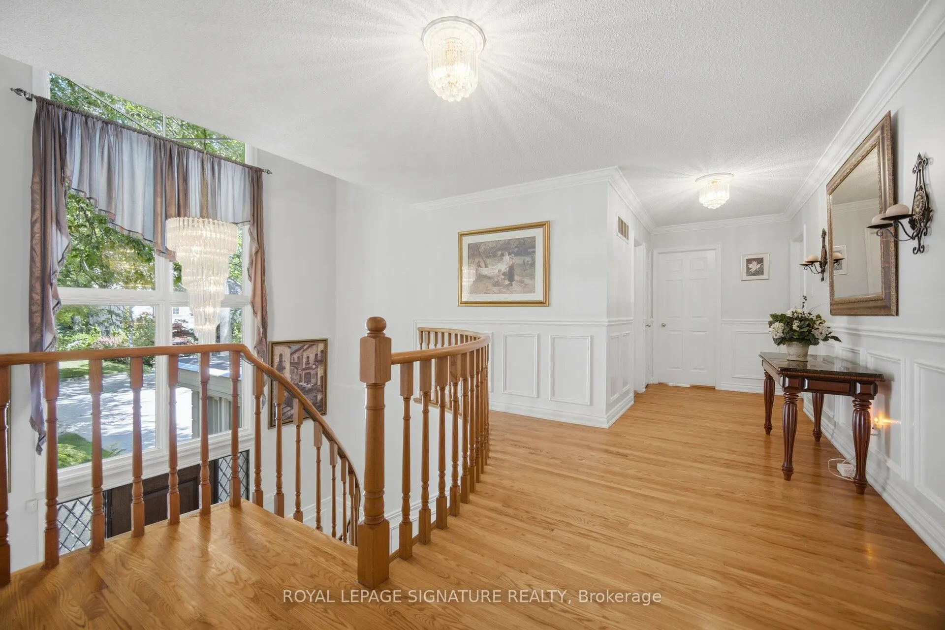 2130 Autumn Breeze Drive N